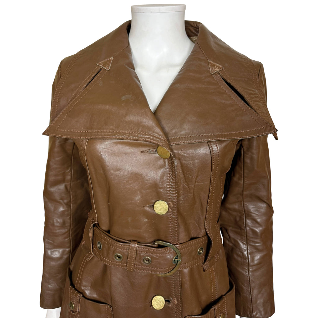 Irving Posluns brown leather coat oversized pointed collar and brass-tone buttons