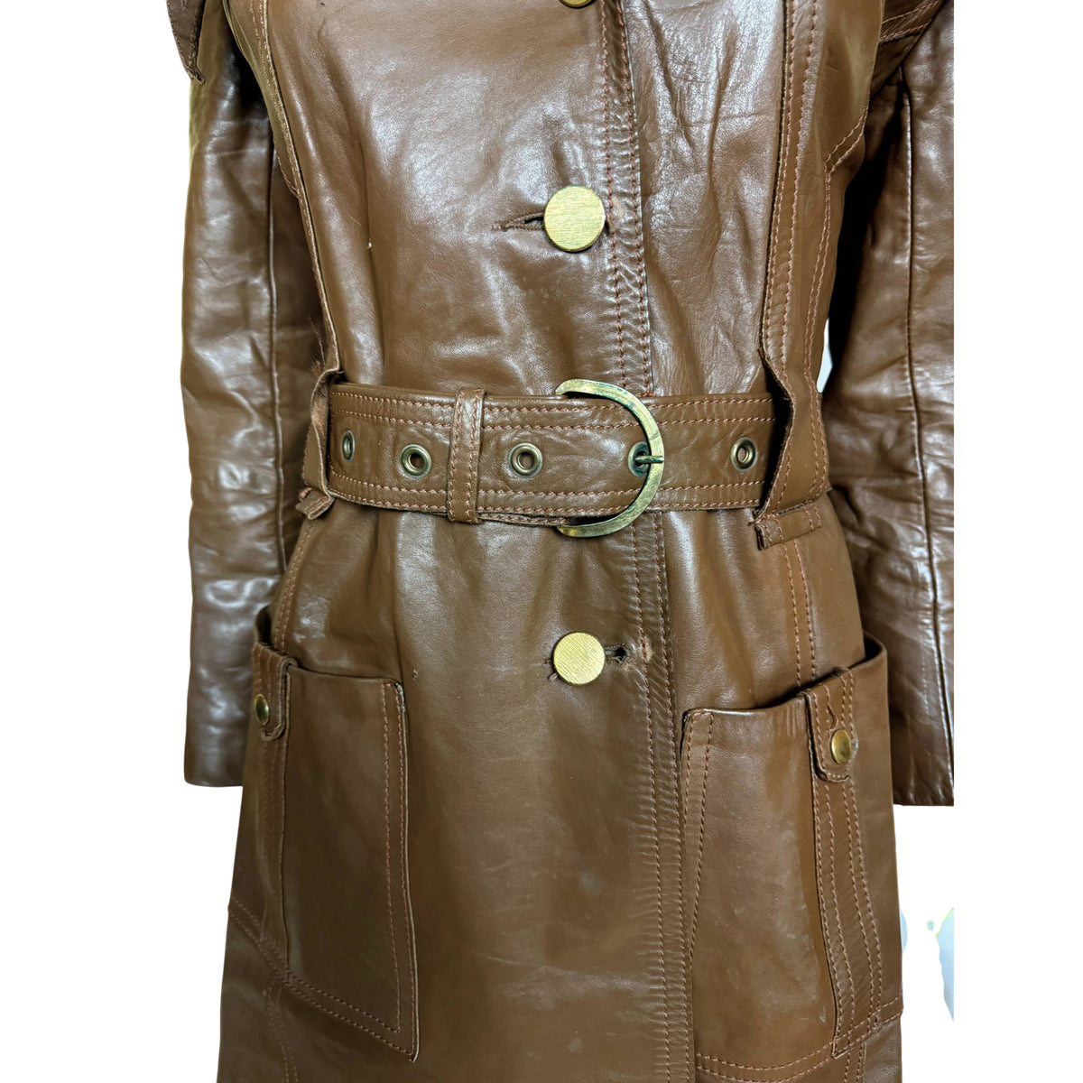 Irving Posluns leather coat original belt brass-tone buckle and patch pockets