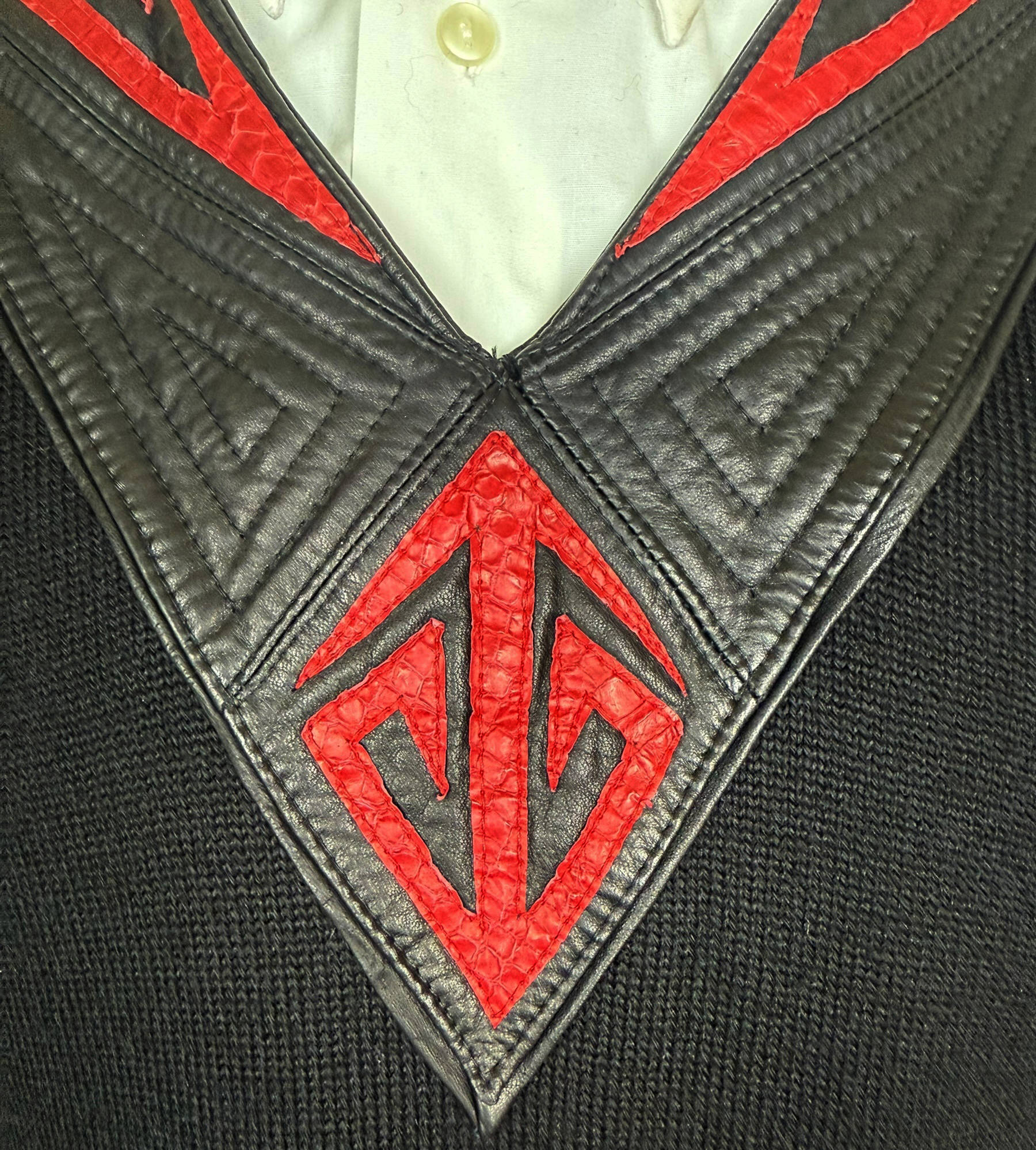1980s Vintage Izzy Camilleri Sweater Black Wool w Leather L