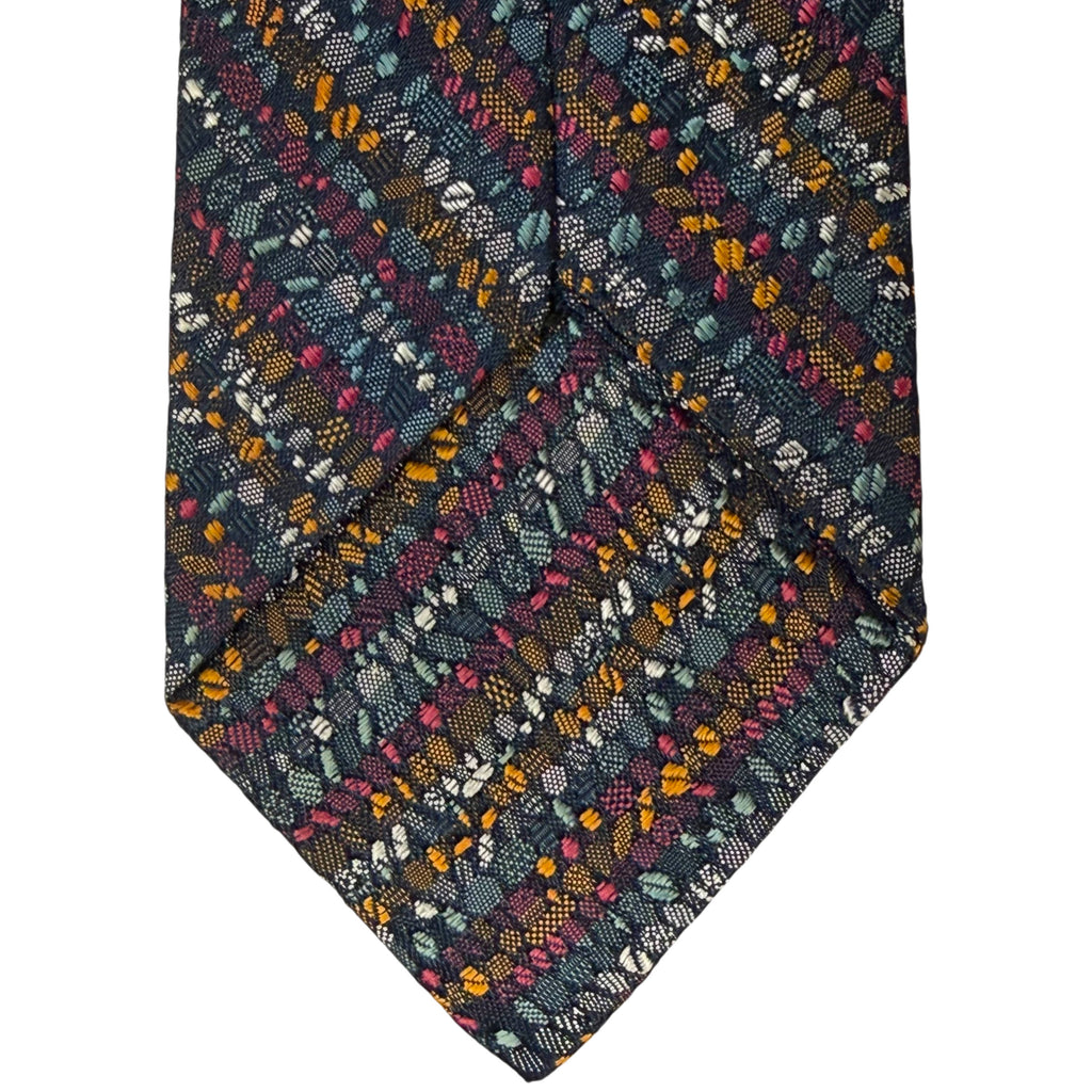 unlined tie end