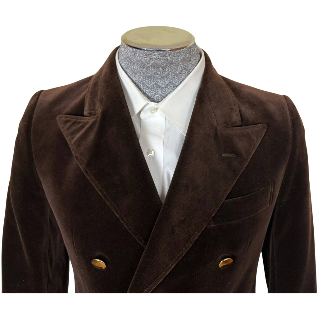 Brown velvet blazer with high-set peaked lapels and breast pocket