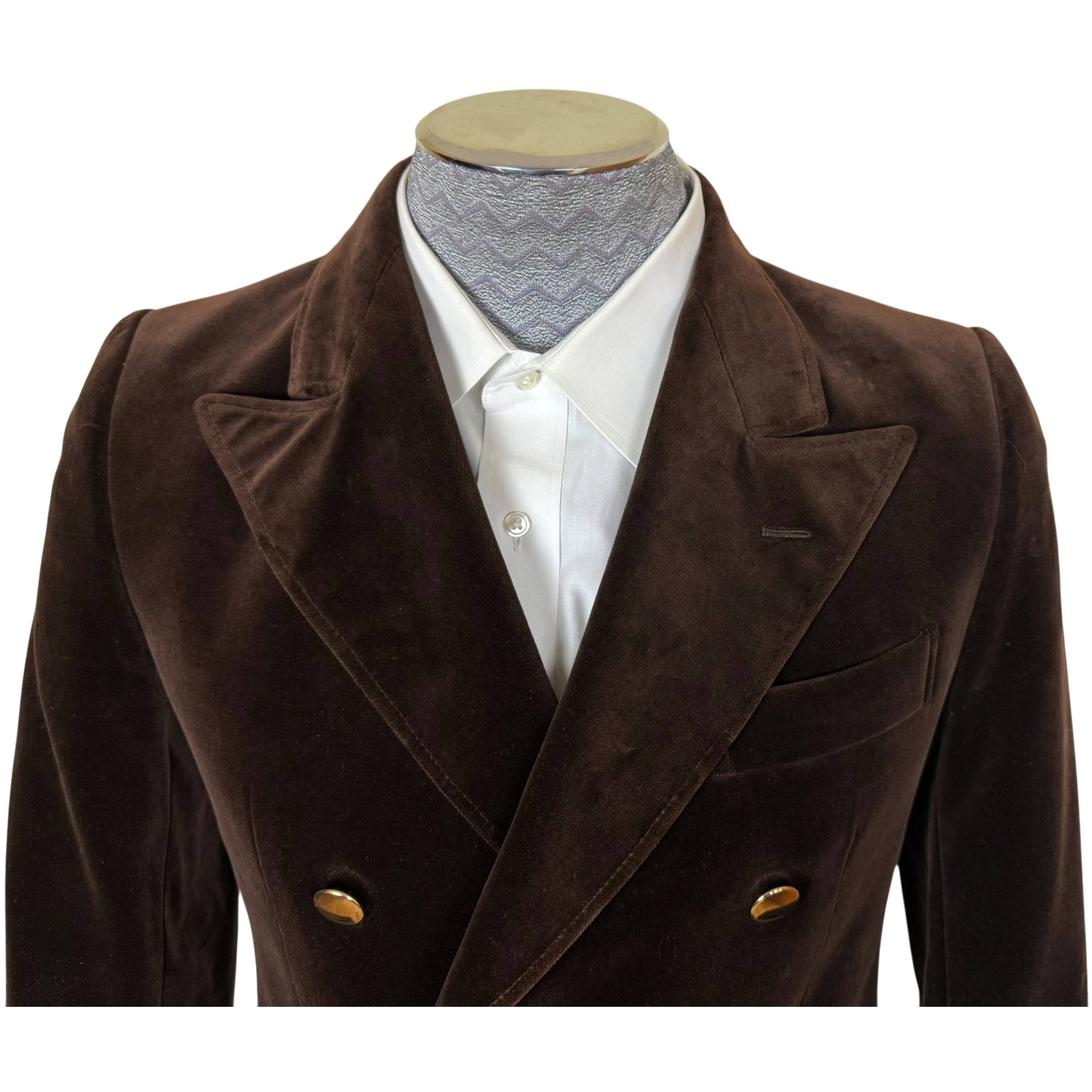 Brown velvet blazer with high-set peaked lapels and breast pocket