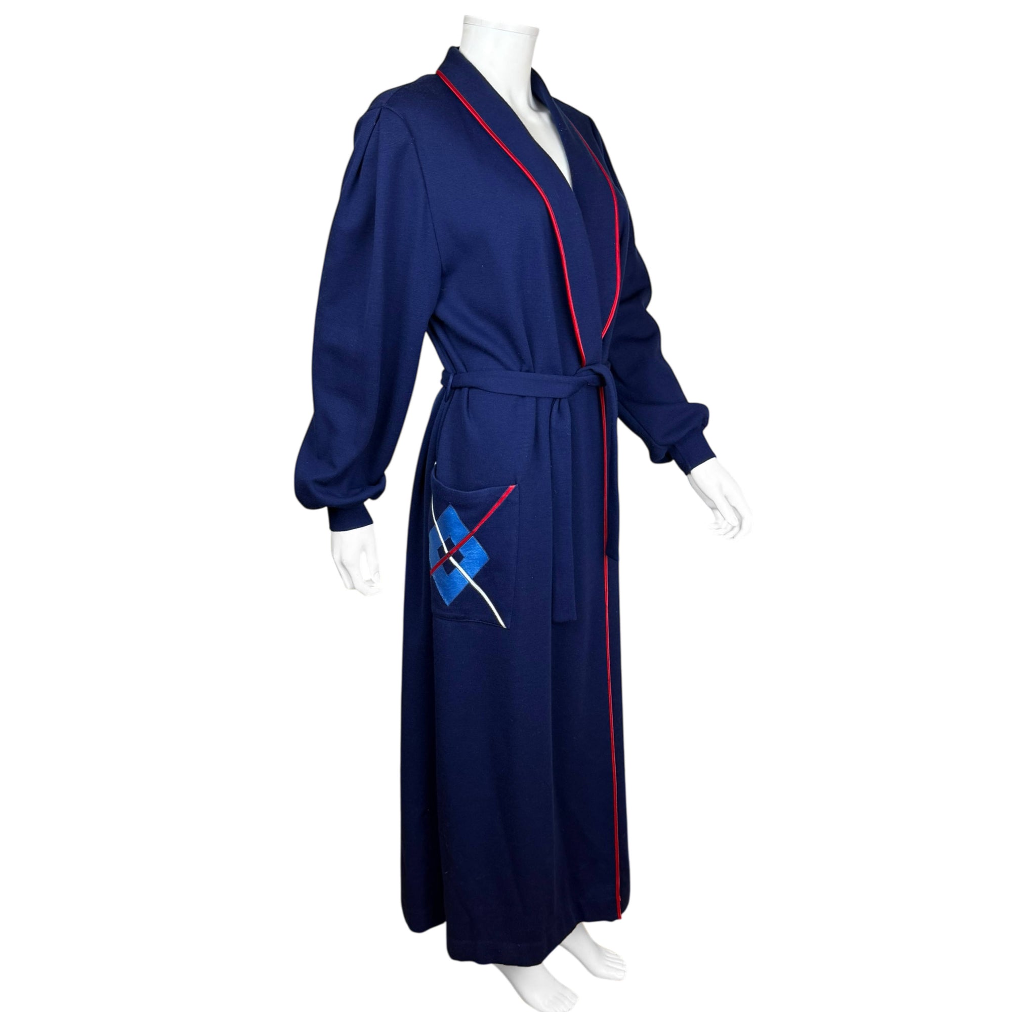 right side view of vintage 1970s italian dressing gown