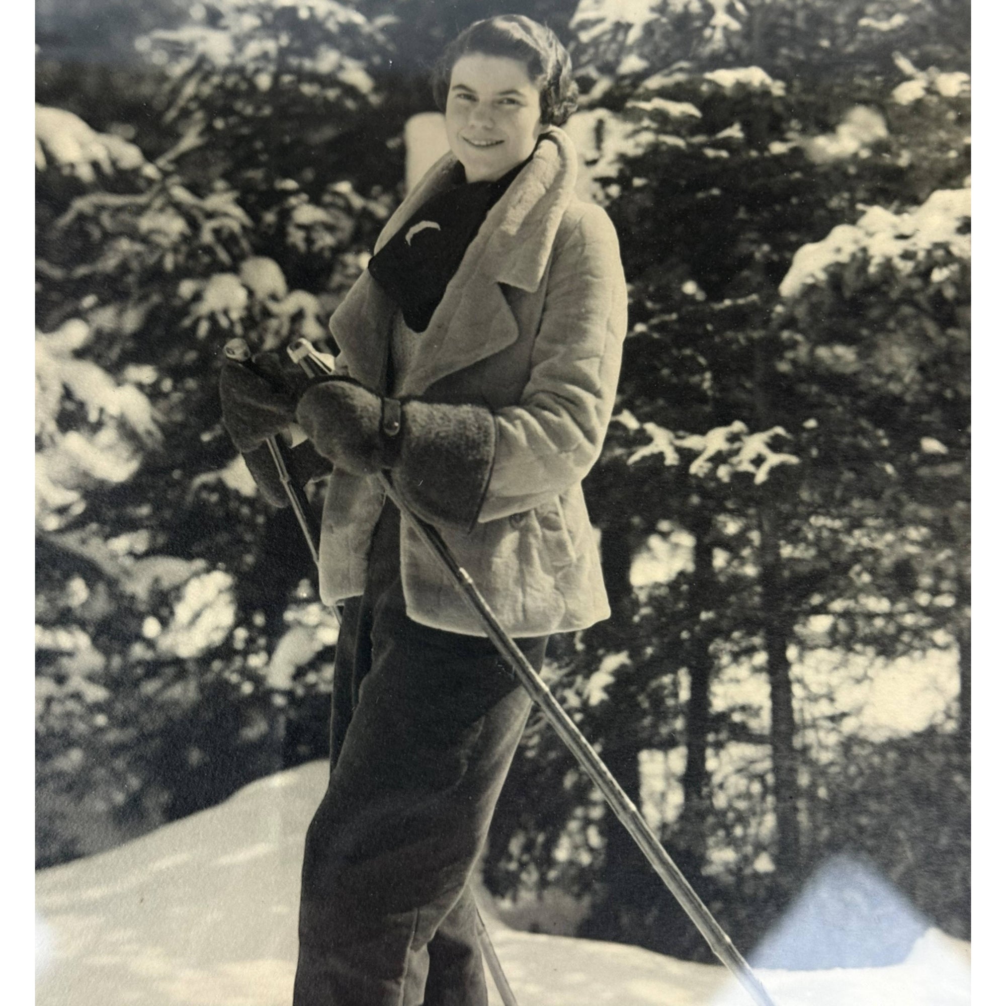 Vintage Ski Photo – Ste Marguerite Lac Masson, Quebec c.1935