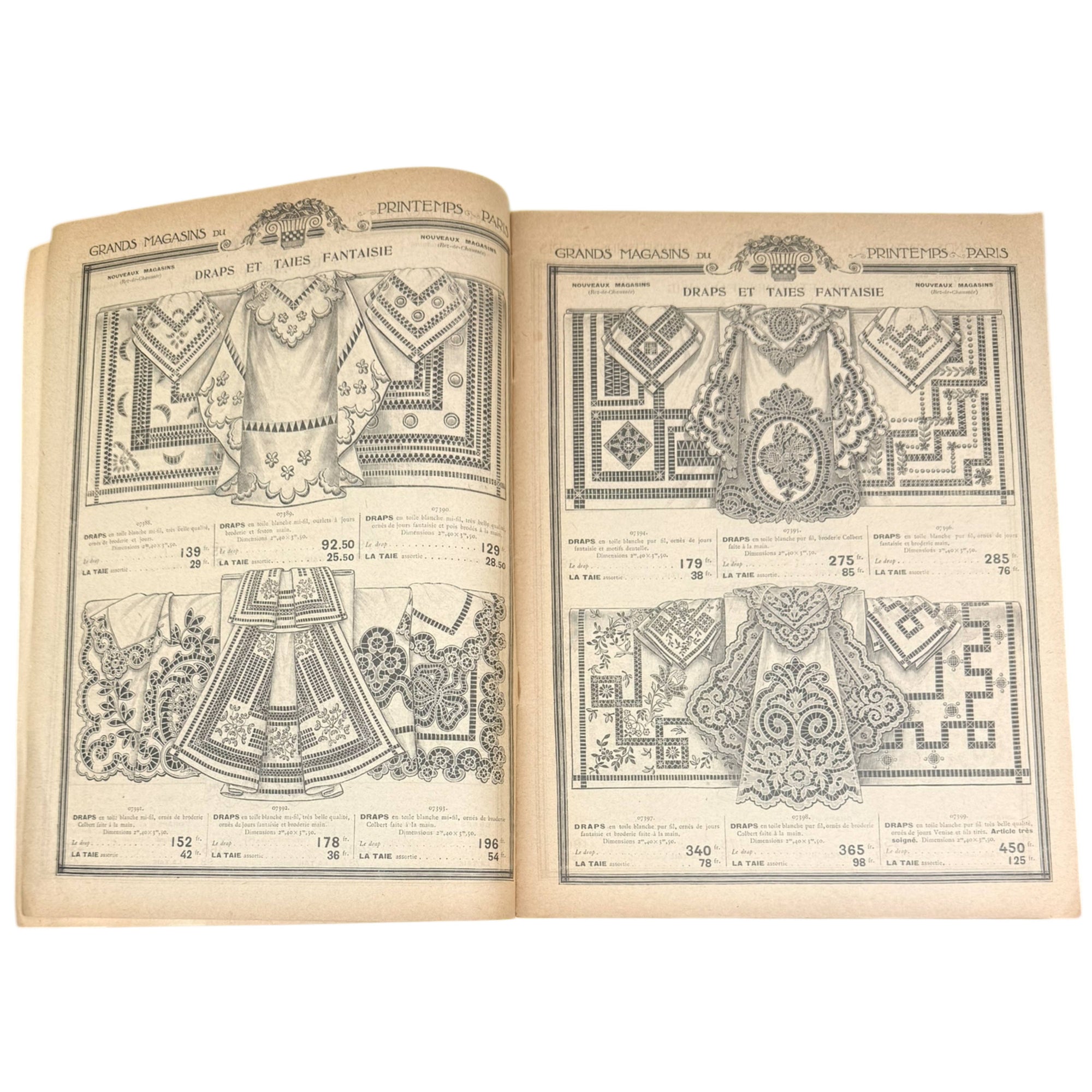 1921 Catalog Grands Magasins du Printemps Paris Eduardo Garcia Benito Cover