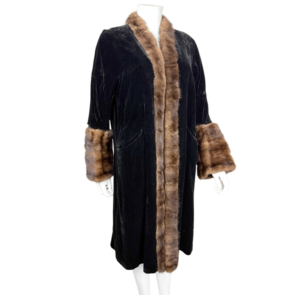 Vintage 1950s Black Velvet Evening Coat w Mink Fur Trim Sz M
