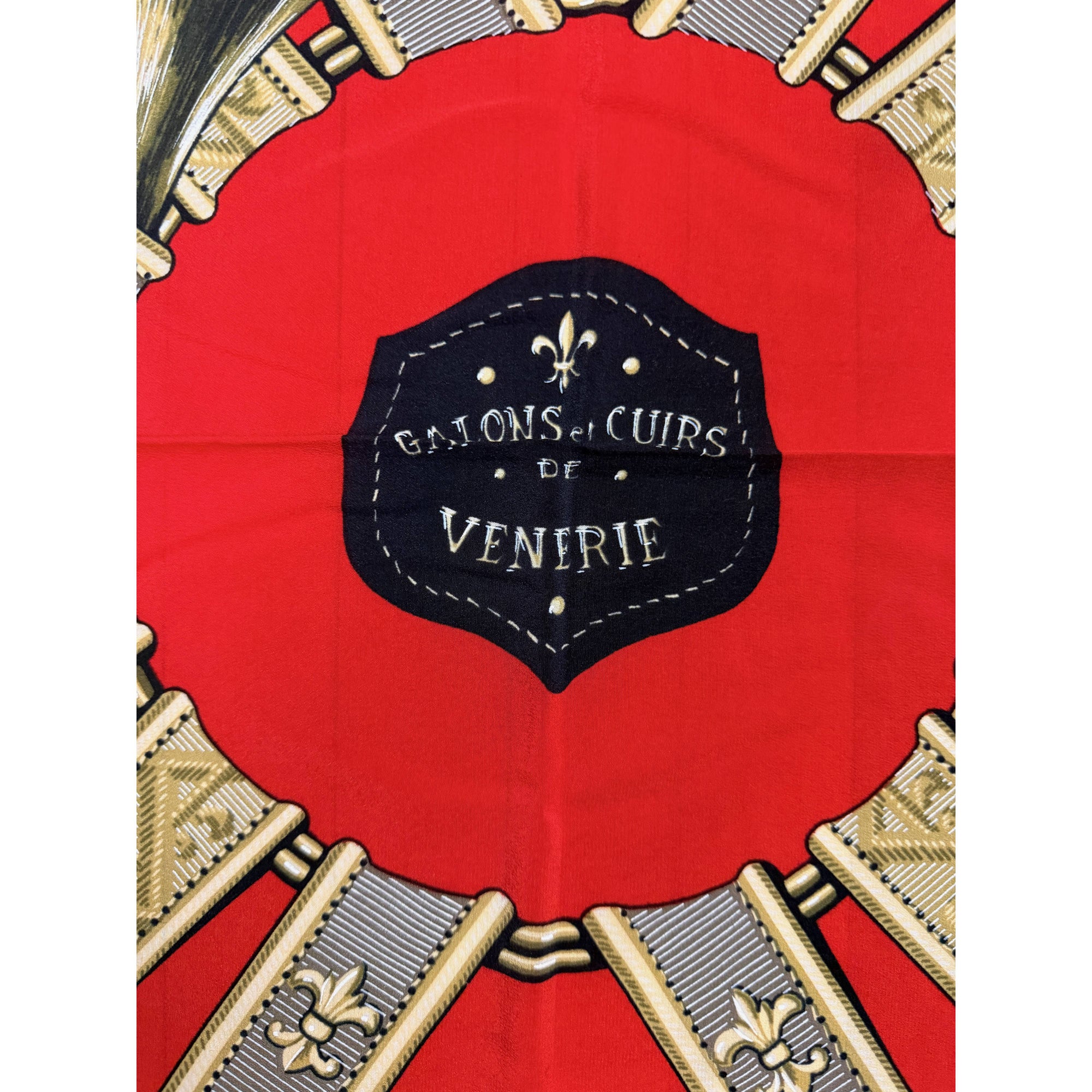 Belgian silk scarf with French vènerie design