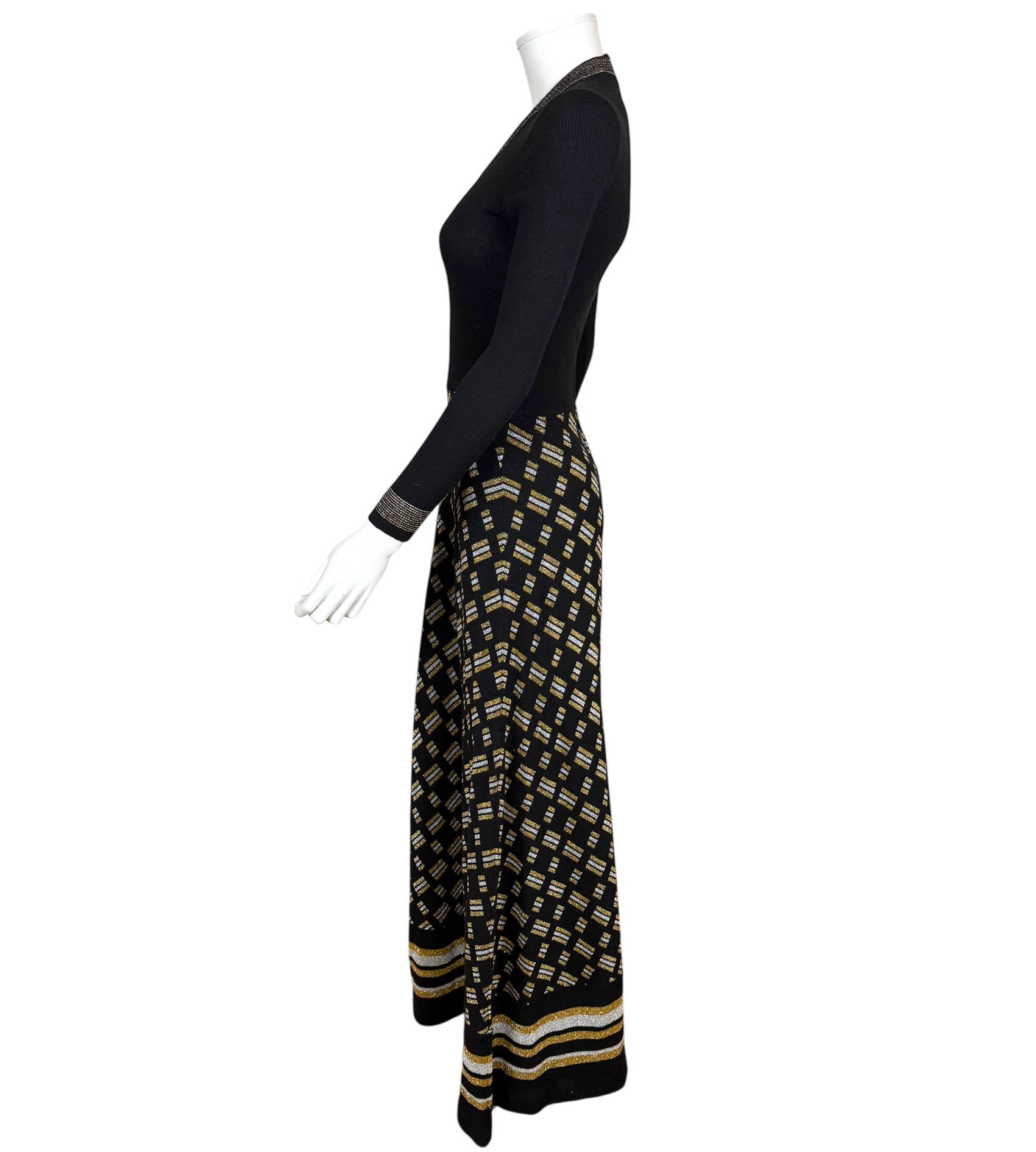Side view Lucia Italian 70s dress 