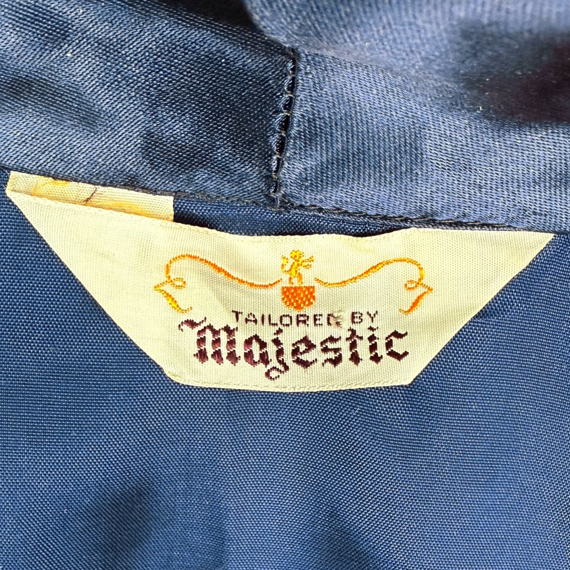 Vintage 1950s Dressing Gown Mens Robe By Majestic Canada XL