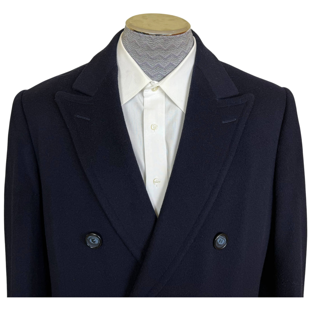 close up of italian wool men's overcoat