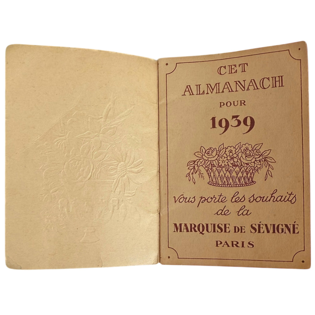 Art Deco 1930s Celluloid Chocolate Box La Marquise de Sévigné Paris Fan Shaped