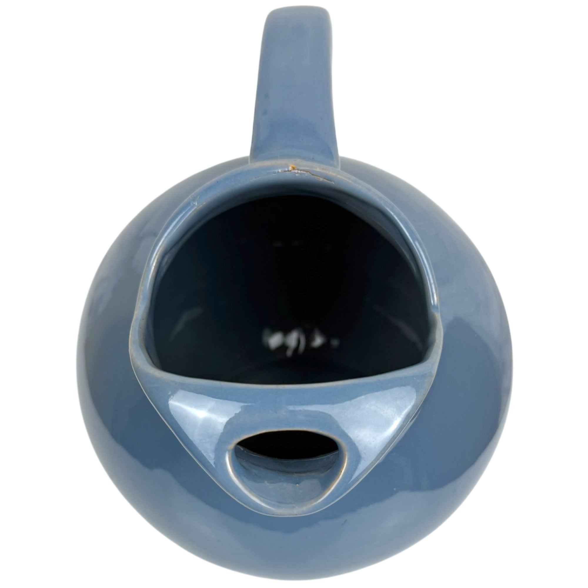 top view of medalta pitcher