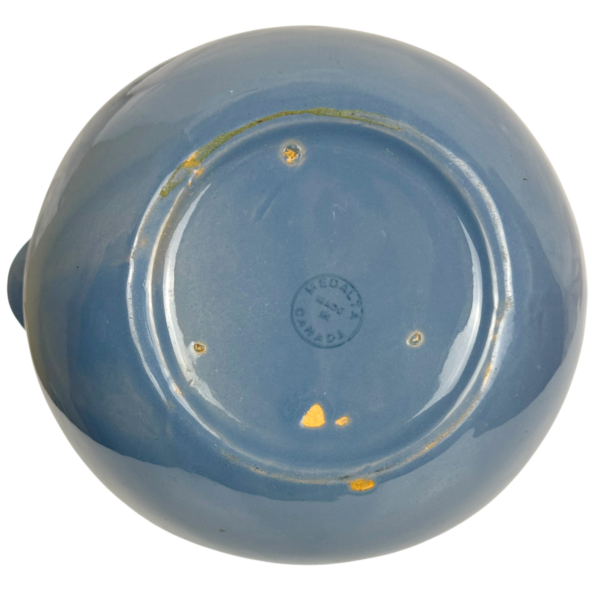 underside of medalta alberta ball jug