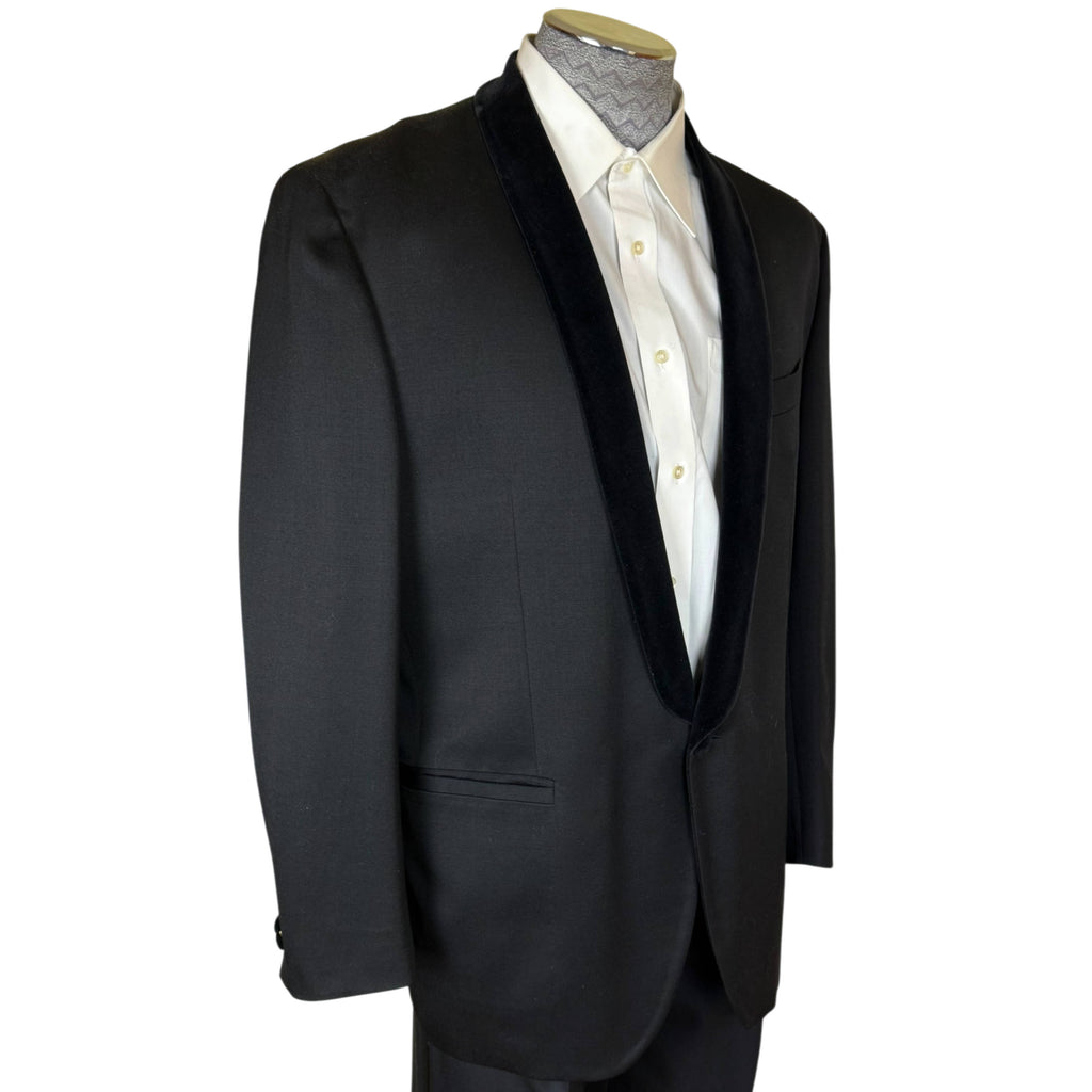 angled view Italian dinner jacket by Millemiglia