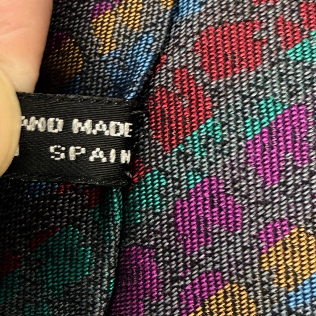 hand made in spain label