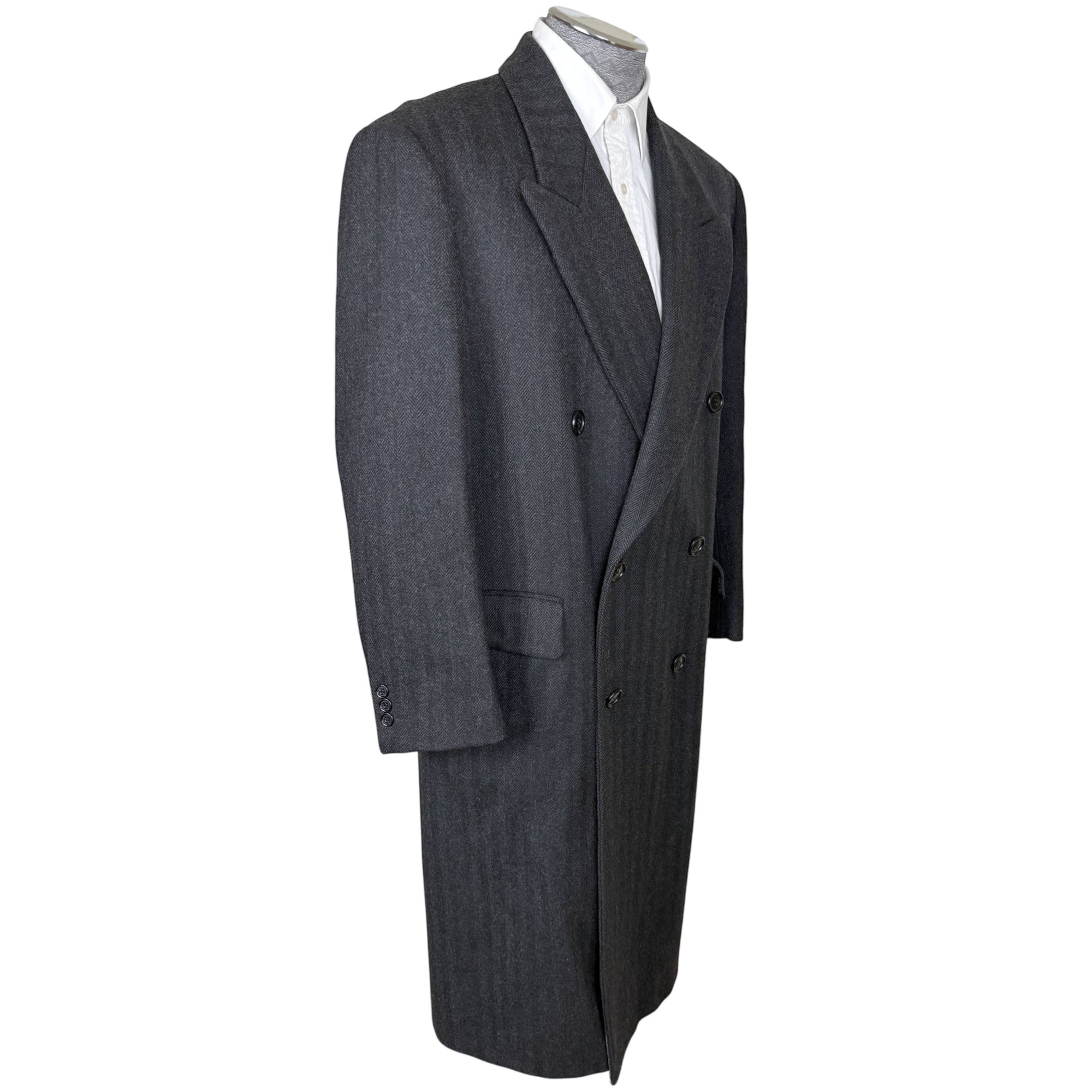 1980s Vintage Men’s Overcoat Wool Herringbone Size 40 Short