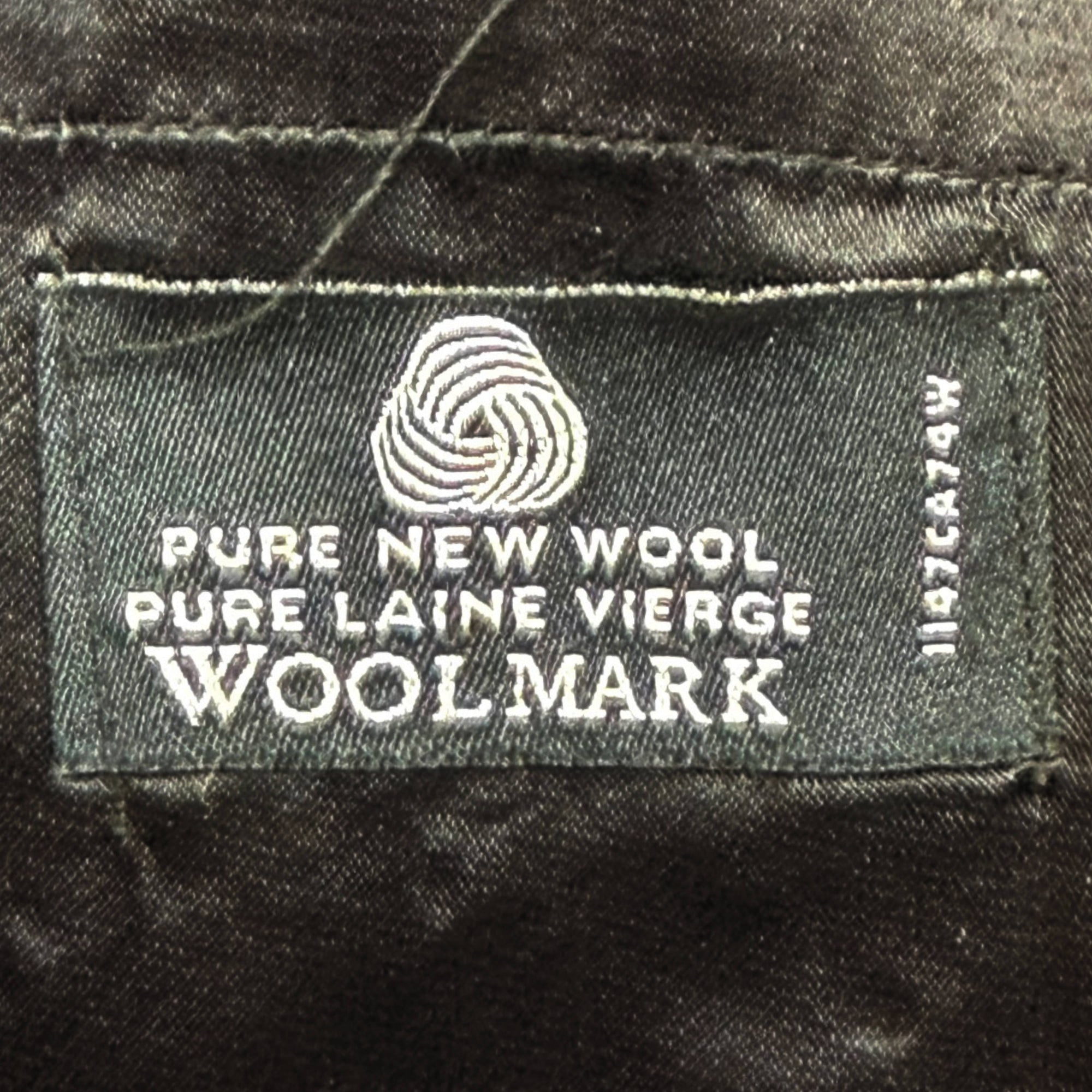 1980s Vintage Men’s Overcoat Wool Herringbone Size 40 Short