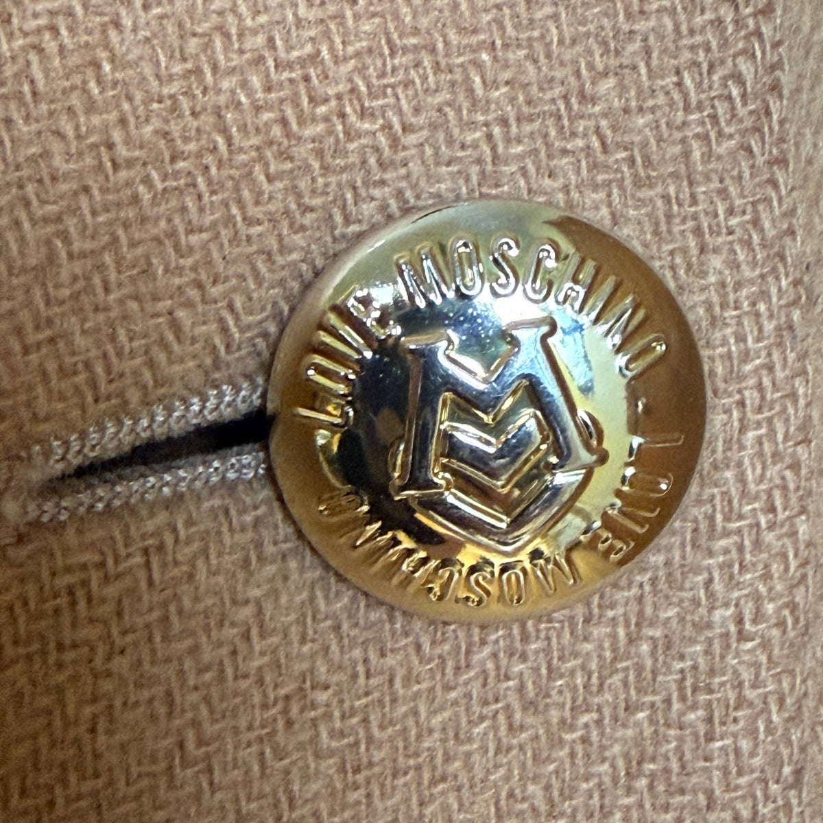 Love Moschino button