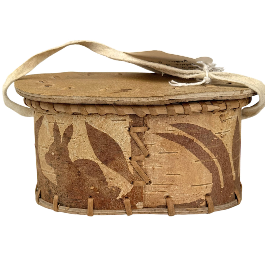 Ojibwe Birchbark Covered Box with Rabbit Motif, Attikamekw / Anishinaabe