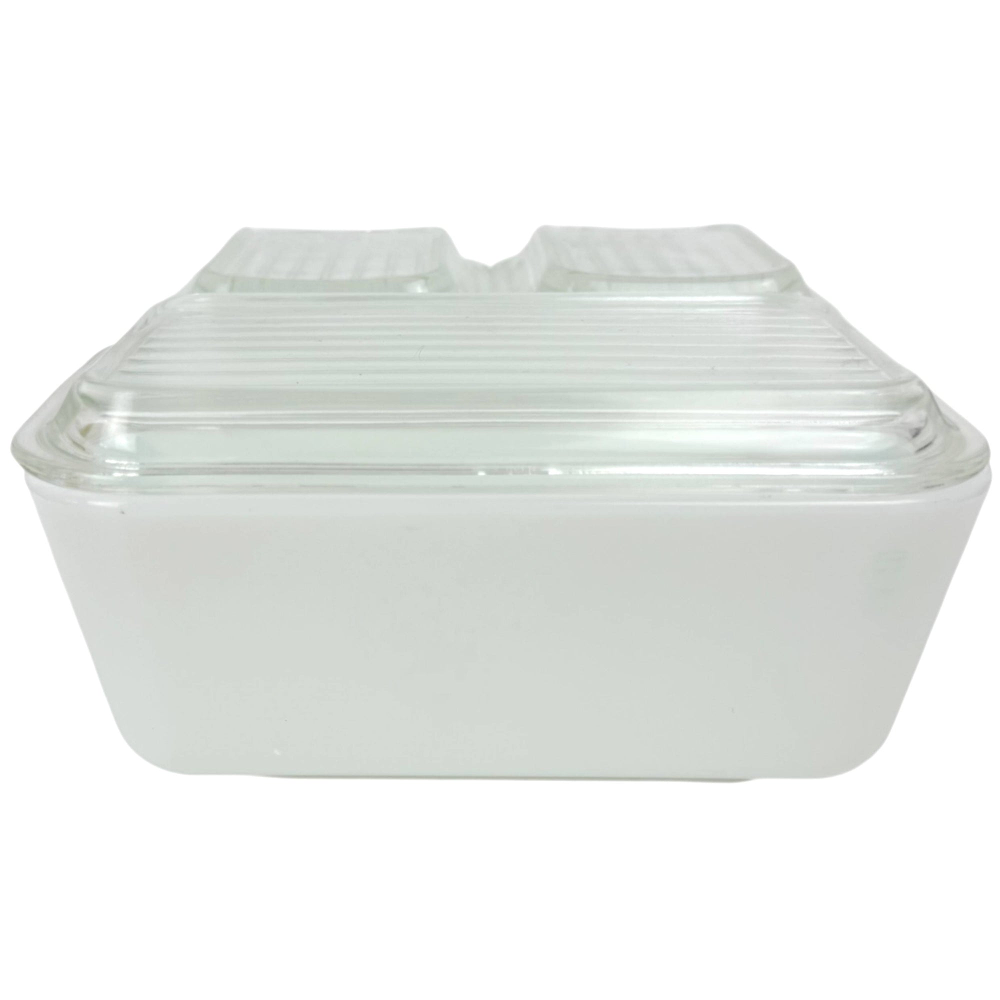 Pyrex Amish Butterprint 501 Refrigerator Dishes Side View