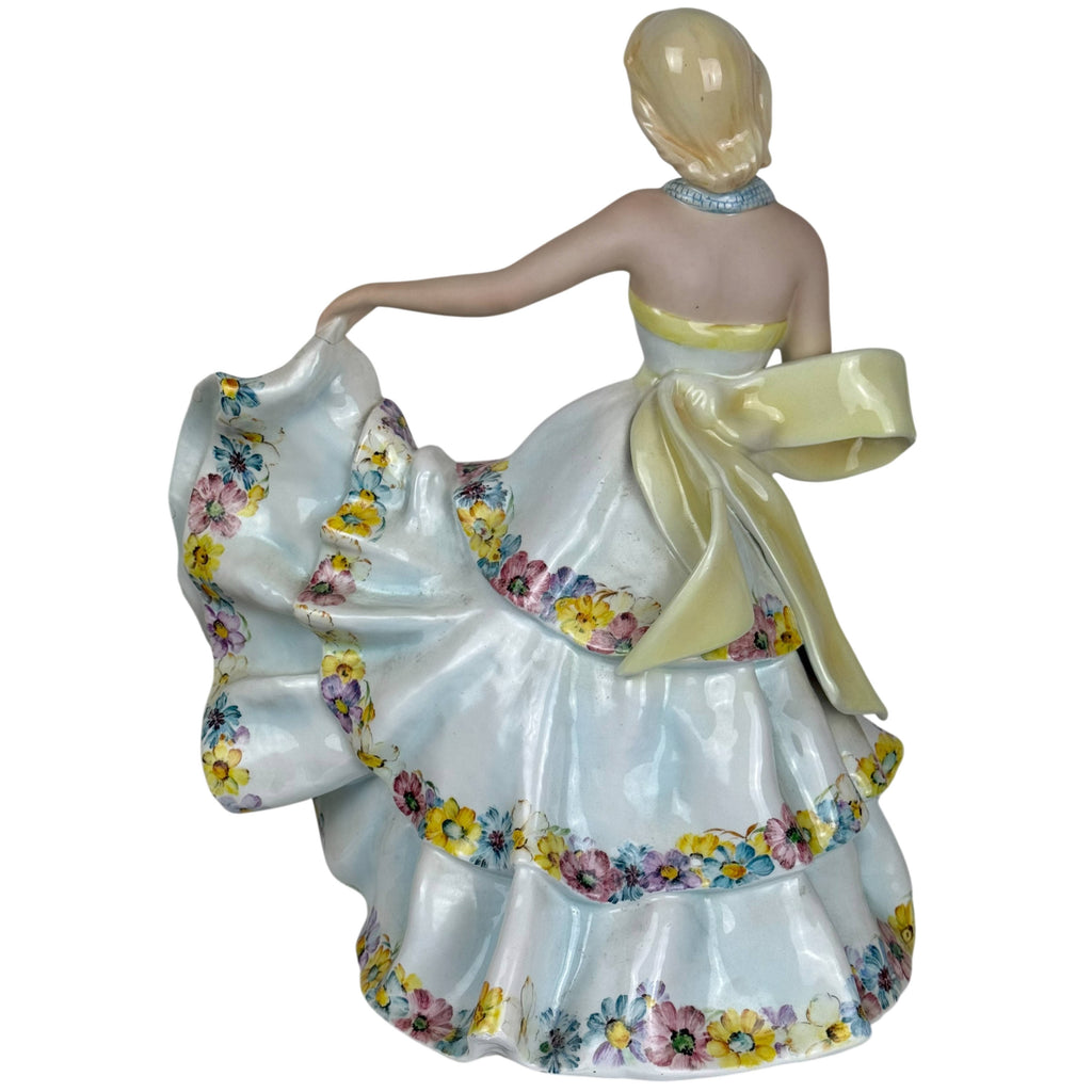 back view of italian ceramic figure by Ronzan