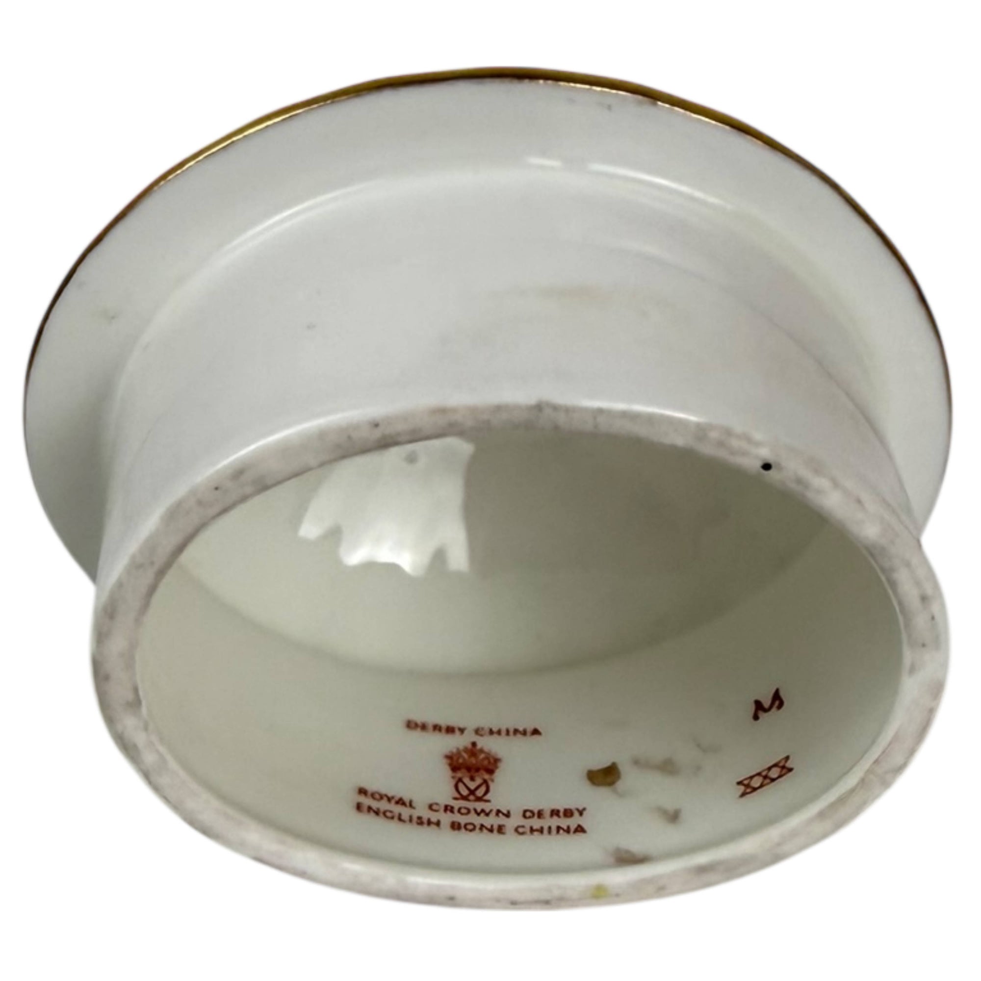 interior lid with crown derby stamping