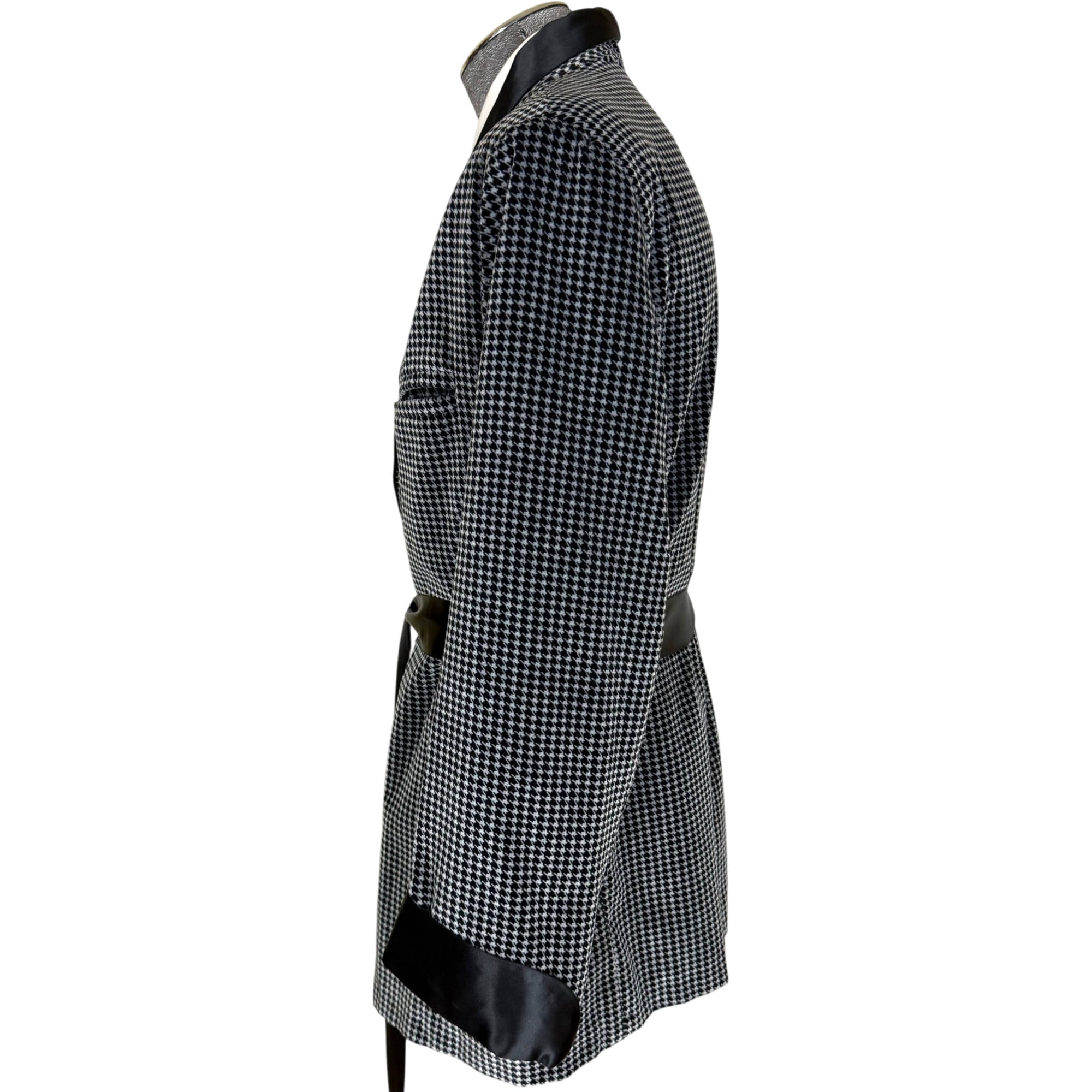 Men's vintage Saks Fifth Avenue smoking jacket side view showing slanted jetted pocket