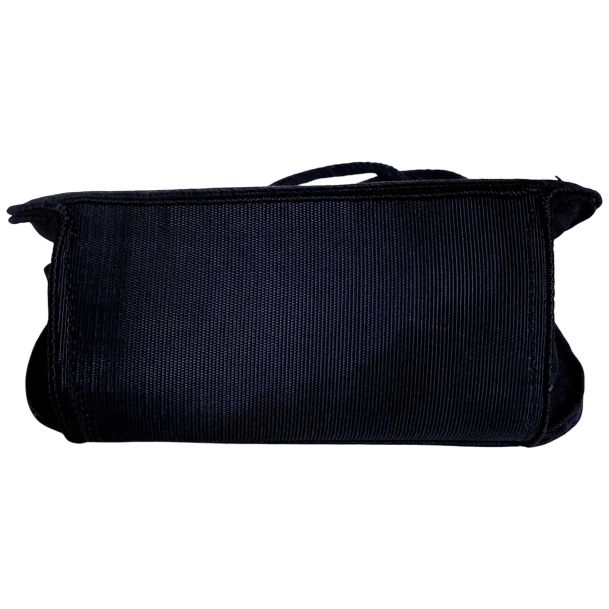 1940s Cordé purse bottom showing slight bow