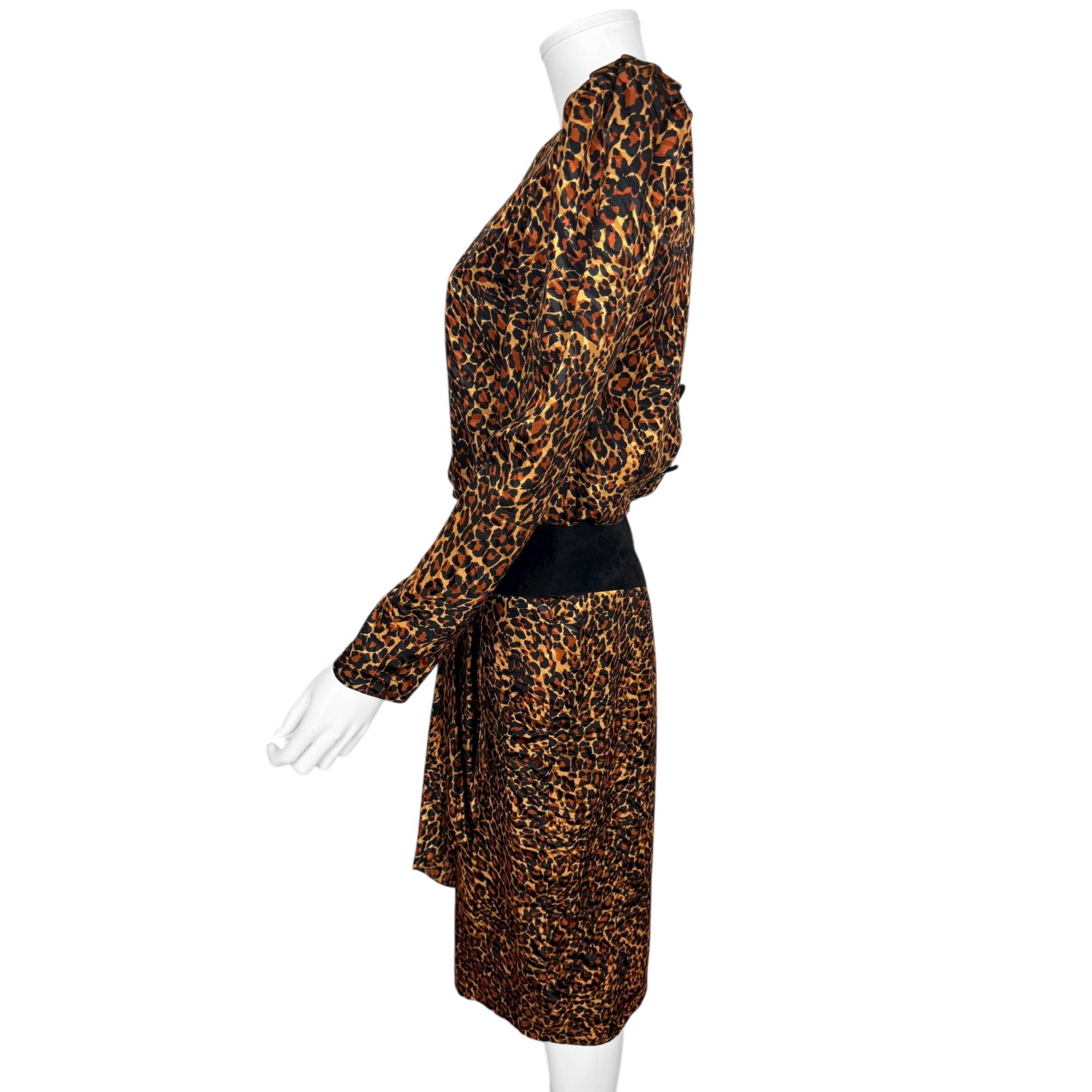 Vintage 1980s Dress Leopard Print Silk by St. Gillian – Size 6 Oversized Style