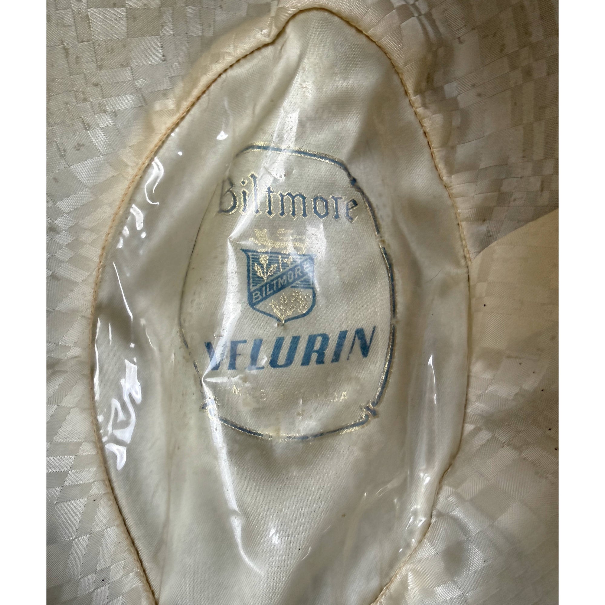 Biltmore Velurin logo detail