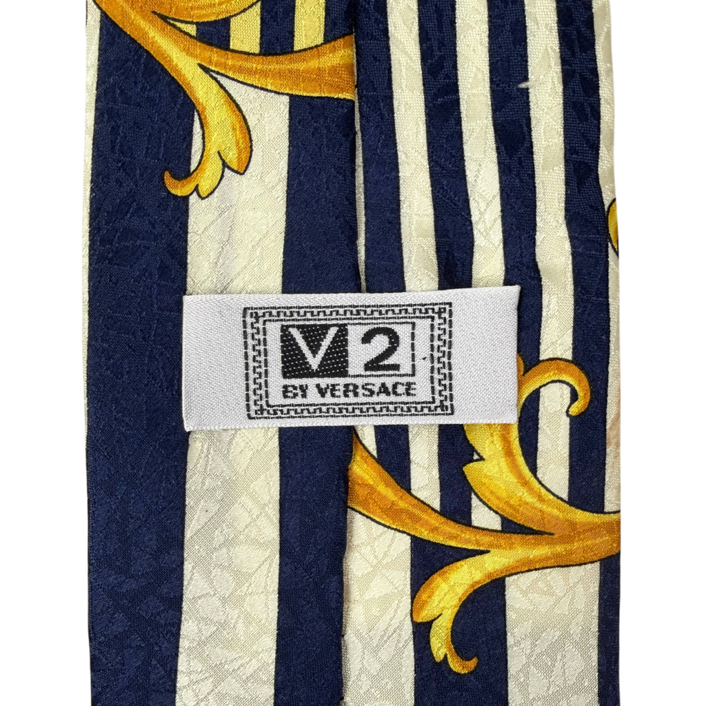 v2 by versace tie label