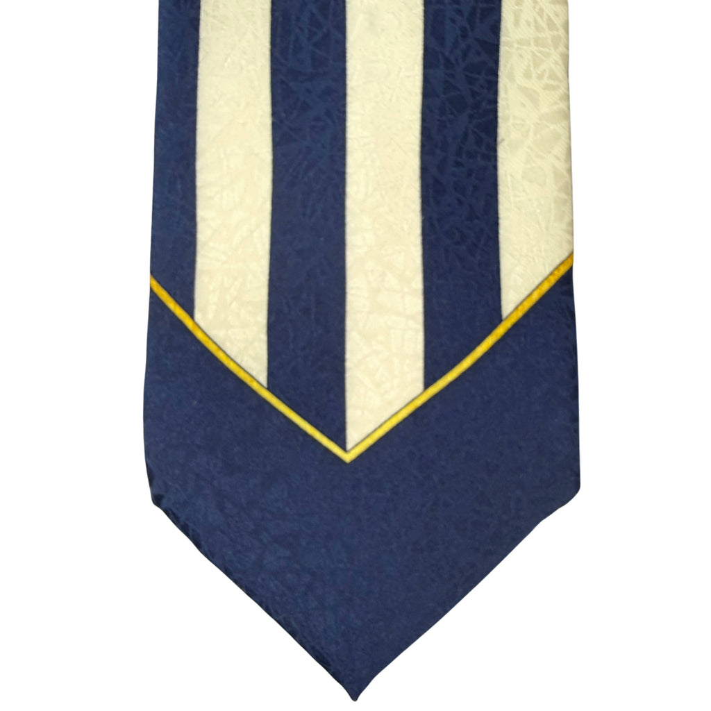 wide end of versace tie