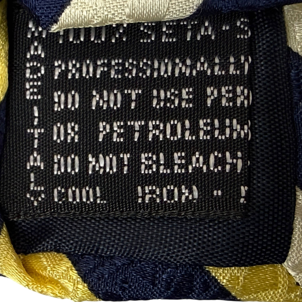 versace tie content label