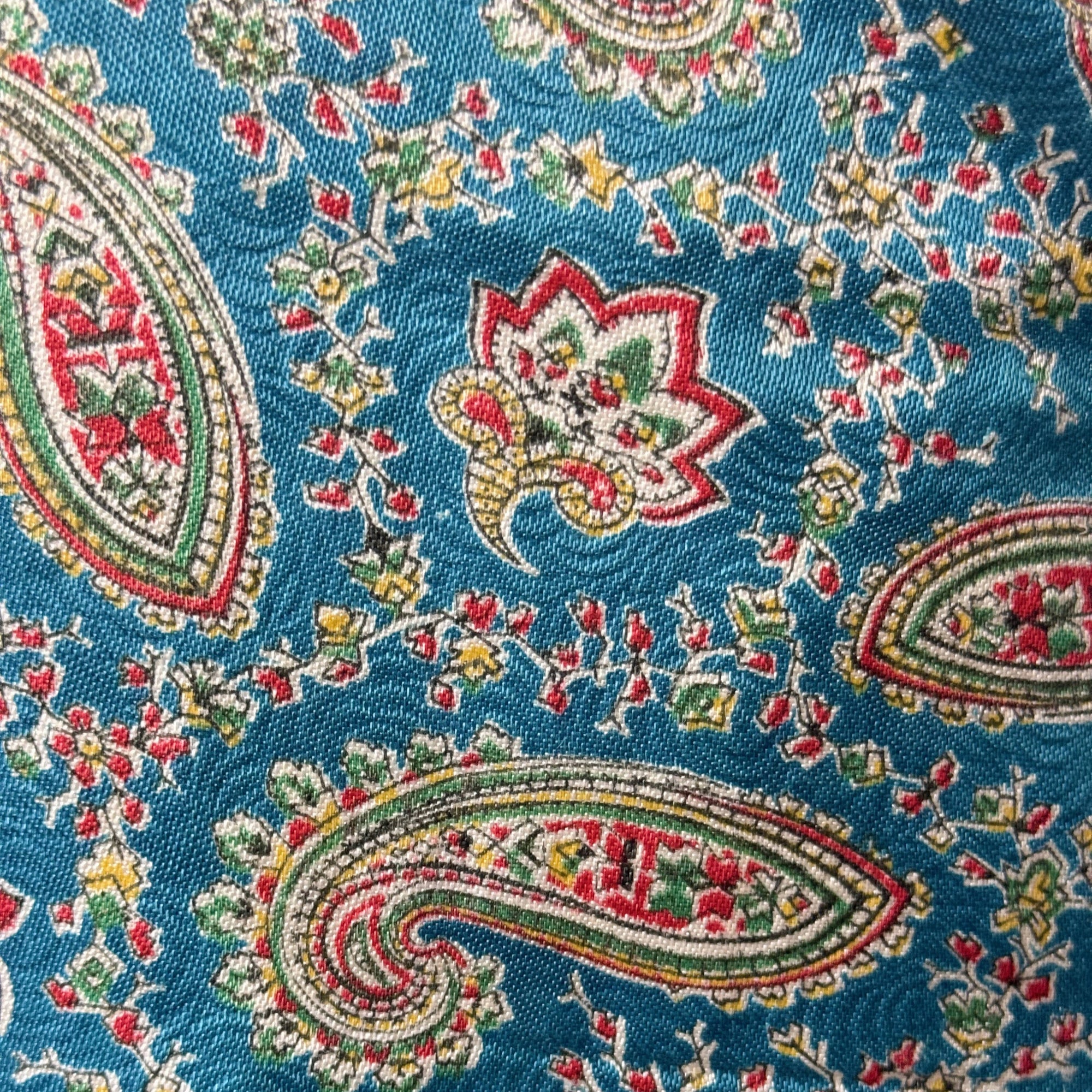 paisley patterned rayon fabric dressing gown