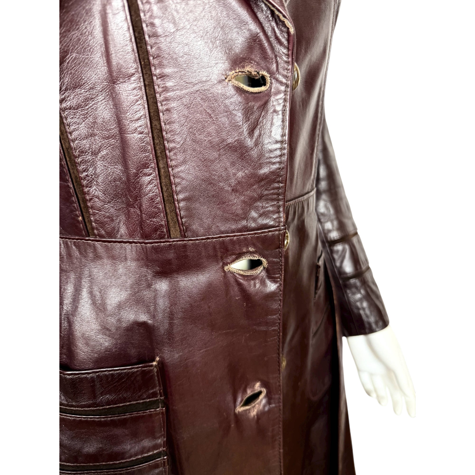 Vintage 1970s Leather Trench Coat Made in Canada Ladies Small