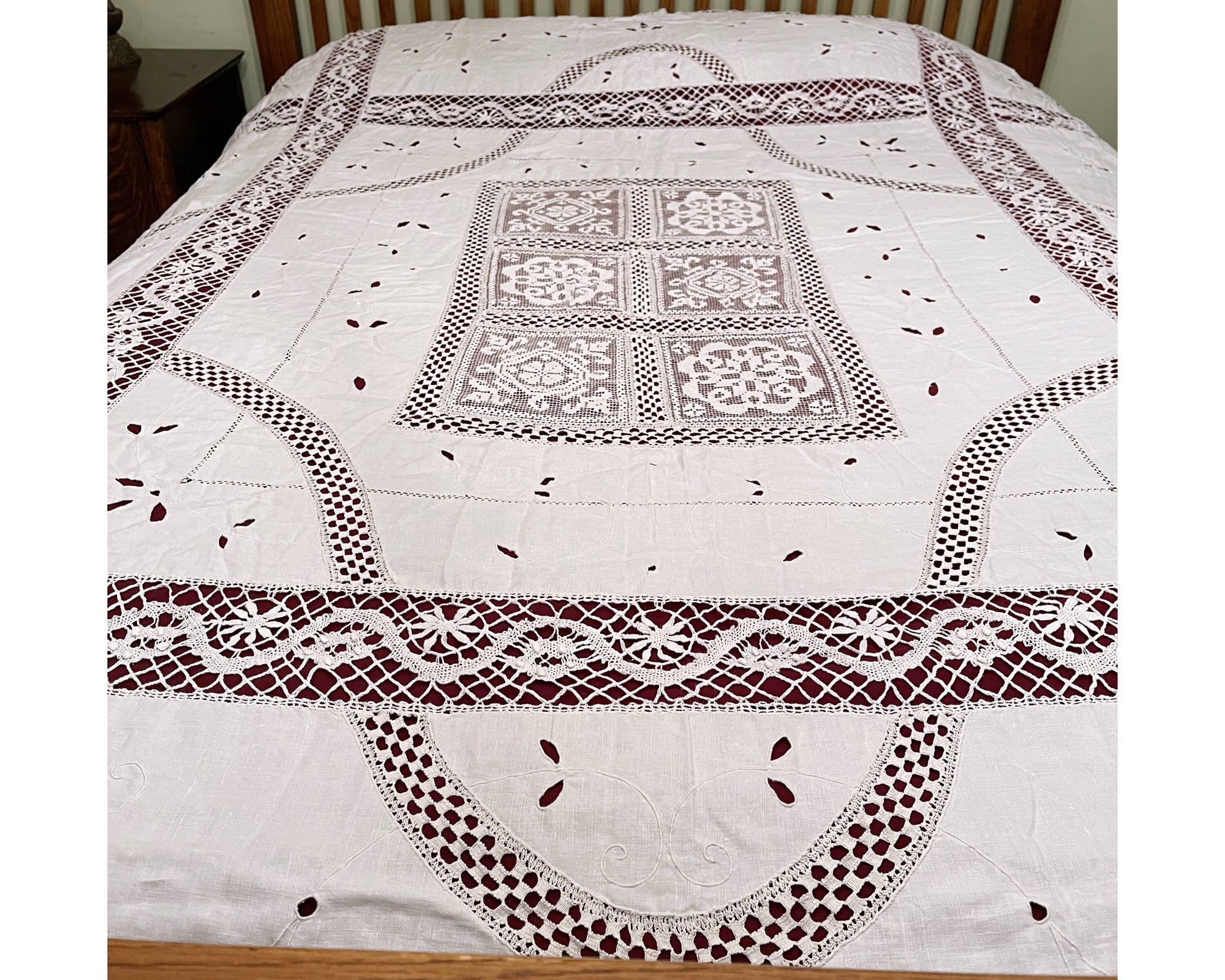 Vintage Lace Inset Linen Tablecloth w Embroidered Cutwork Bedspread - Poppy's Vintage Clothing
