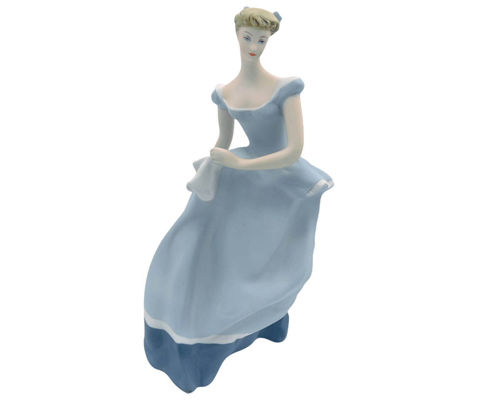 Vintage Royal Dux Porcelain Lady Figurine 212 Czechoslovakia - Poppy's Vintage Clothing