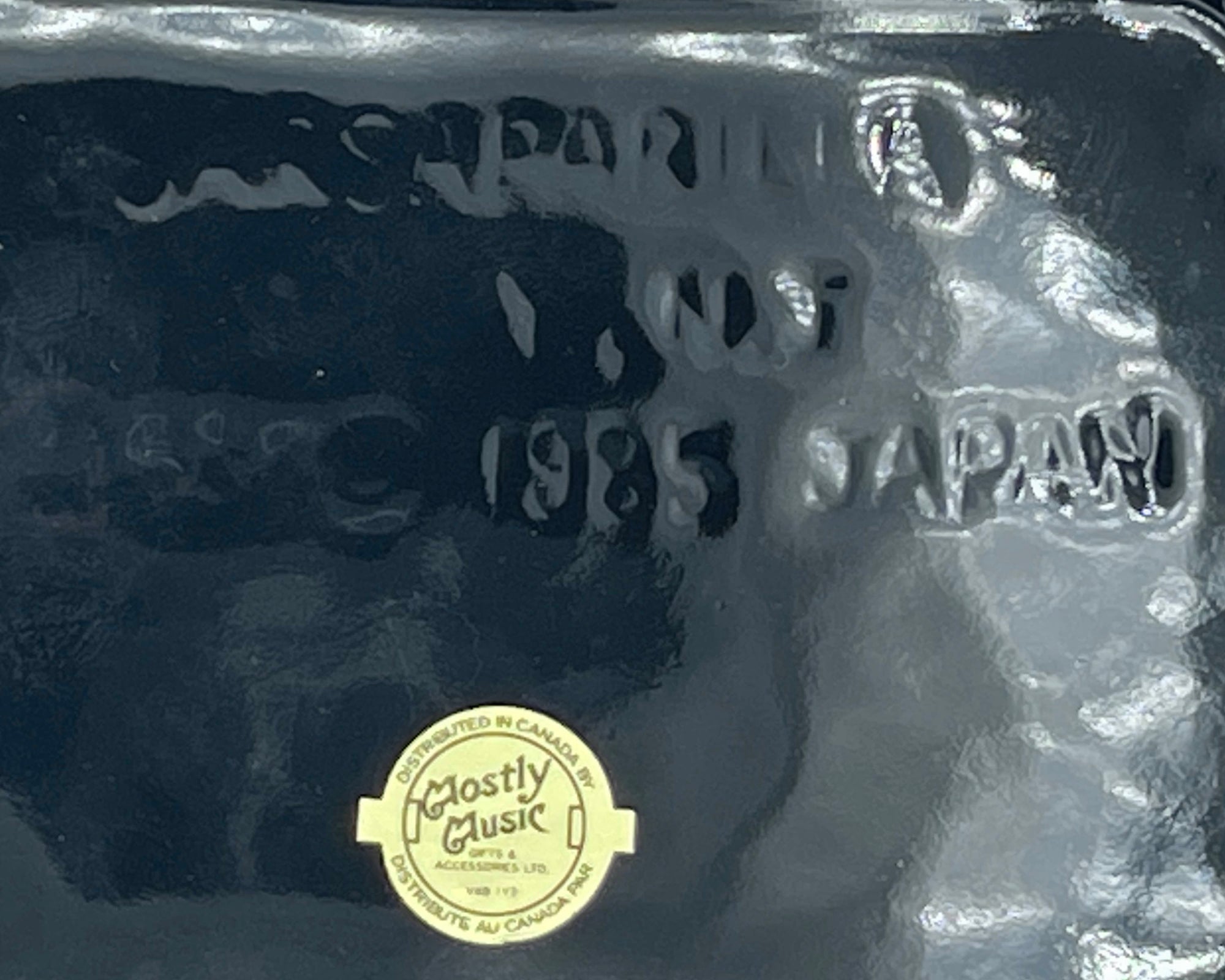 Vintage T42 Racing Car Teapot Sarsaparilla Deco Designs 1985 MIJ - Poppy's Vintage Clothing