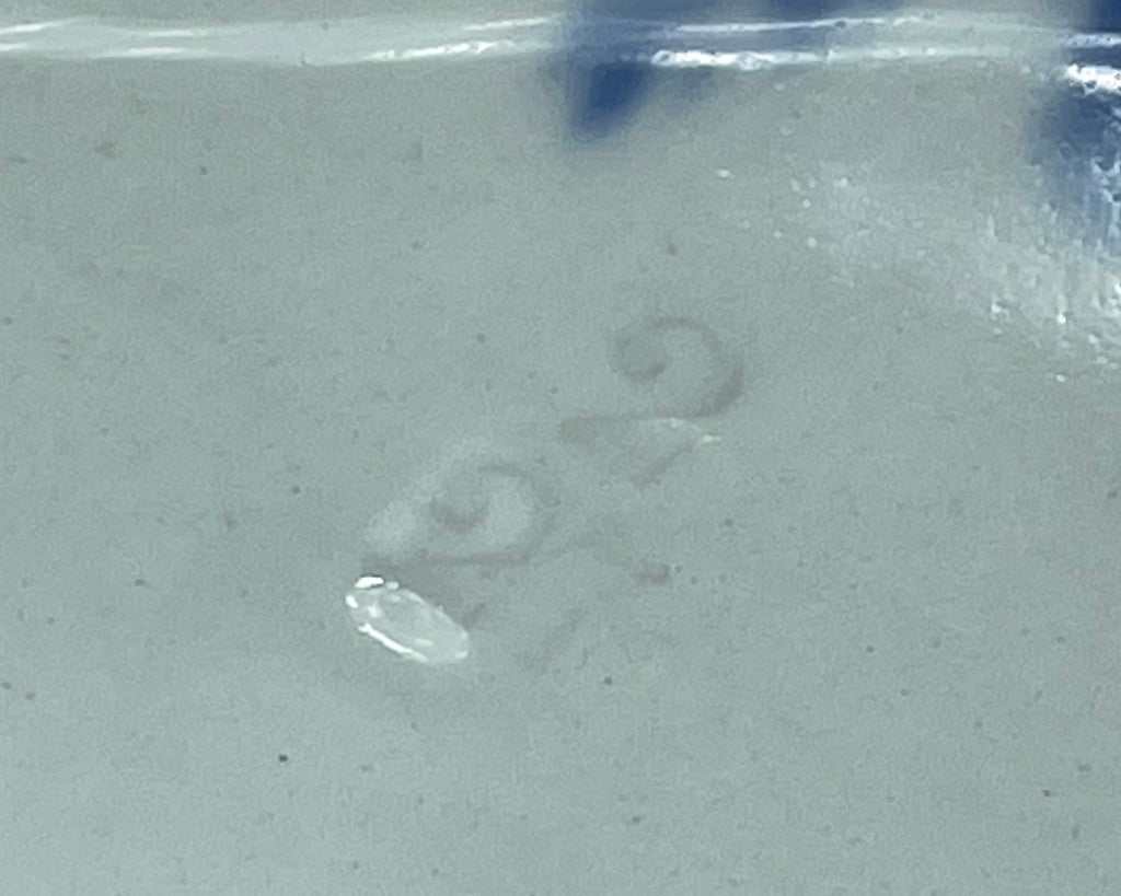 Vintage 1920s Wedgwood & Co Blue Willow Lidded Vegetable Bowl - Poppy's Vintage Clothing