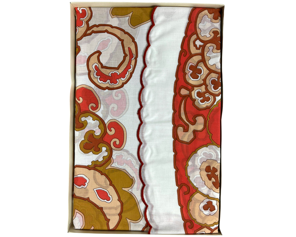 Mid Century NOS Italian Printed Round Tablecloth Unused NWT w Napkins Bustese - Poppy's Vintage Clothing