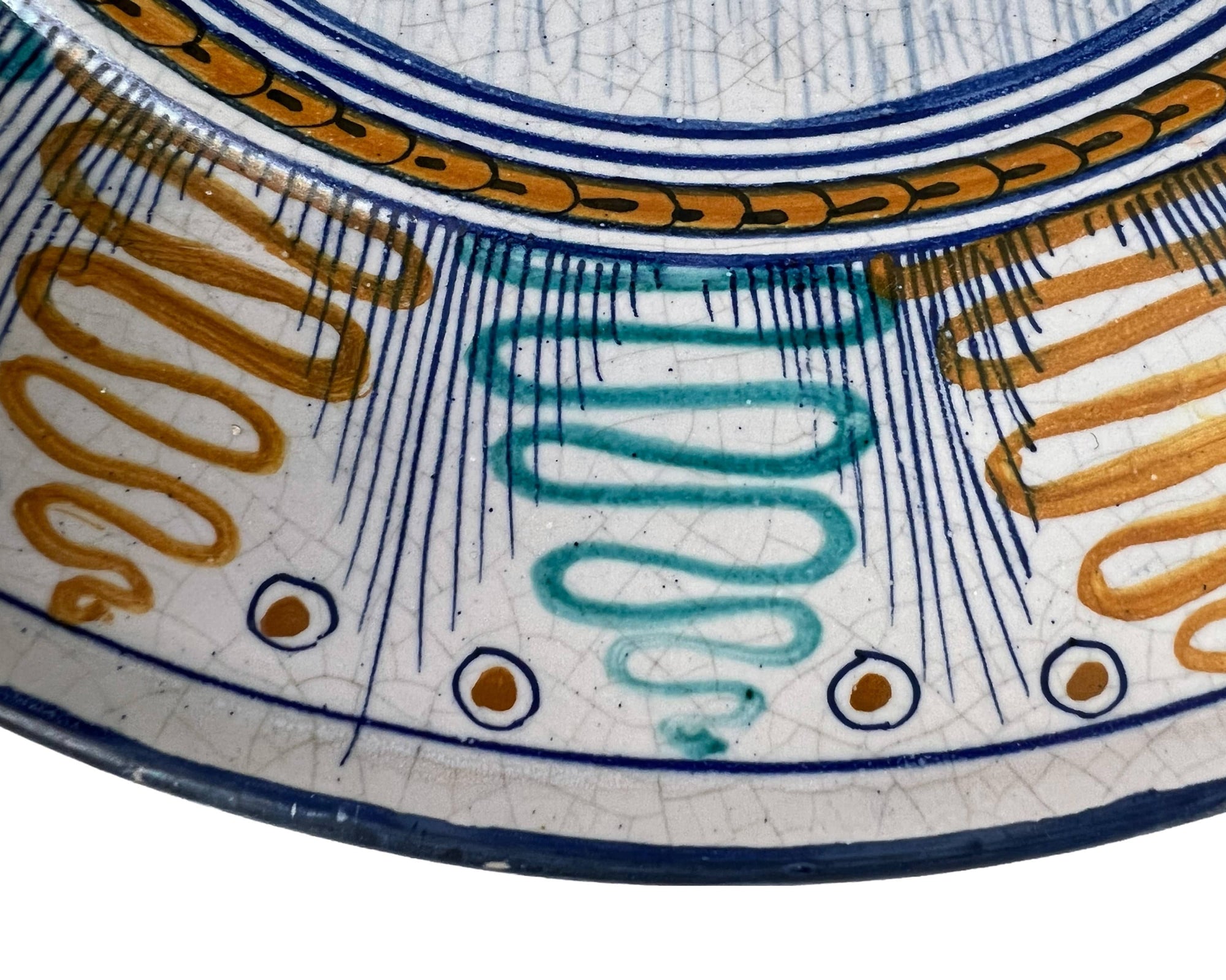 Vintage Italian Majolica Portrait Plate Charger Unsigned Deruta Style 12.75 - Poppy's Vintage Clothing