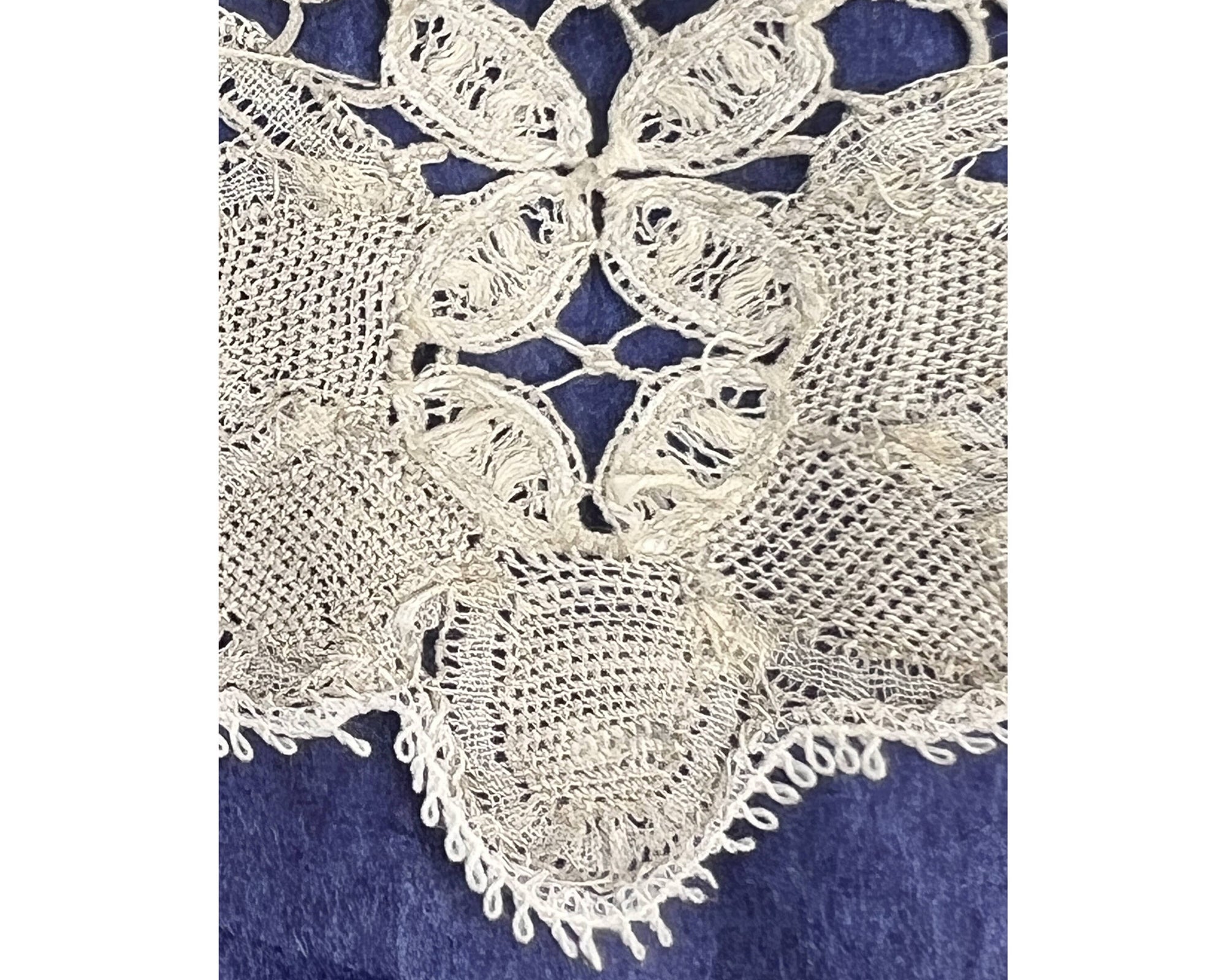 Antique Lace Collar Belgian Point Duchesse or Rosaline Hand Made Victorian Era - Poppy's Vintage Clothing