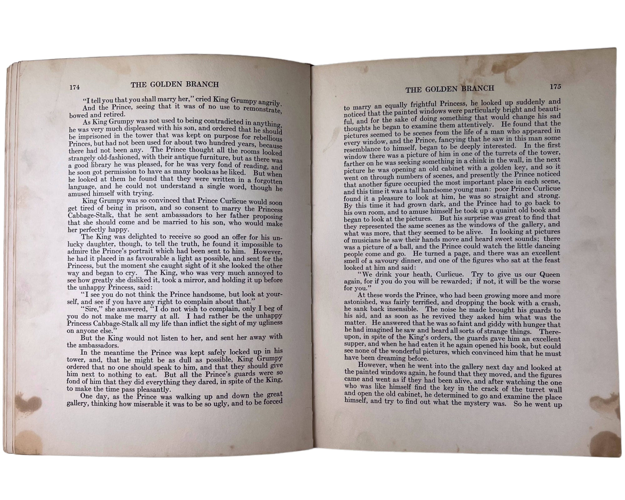 The Red Fairy Book by Andrew Lang Gustaf Tenggren Illustrations 1924 - Poppy's Vintage Clothing