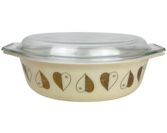 Vintage 1959 Pyrex Glass Golden Hearts Deluxe Cinderella Casserole w Lid 2.5 Quart - Poppy's Vintage Clothing