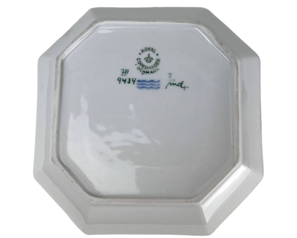 Vintage 1957 Royal Copenhagen Porcelain Brown Iris Octagonal Dish 6 1/8 - Poppy's Vintage Clothing