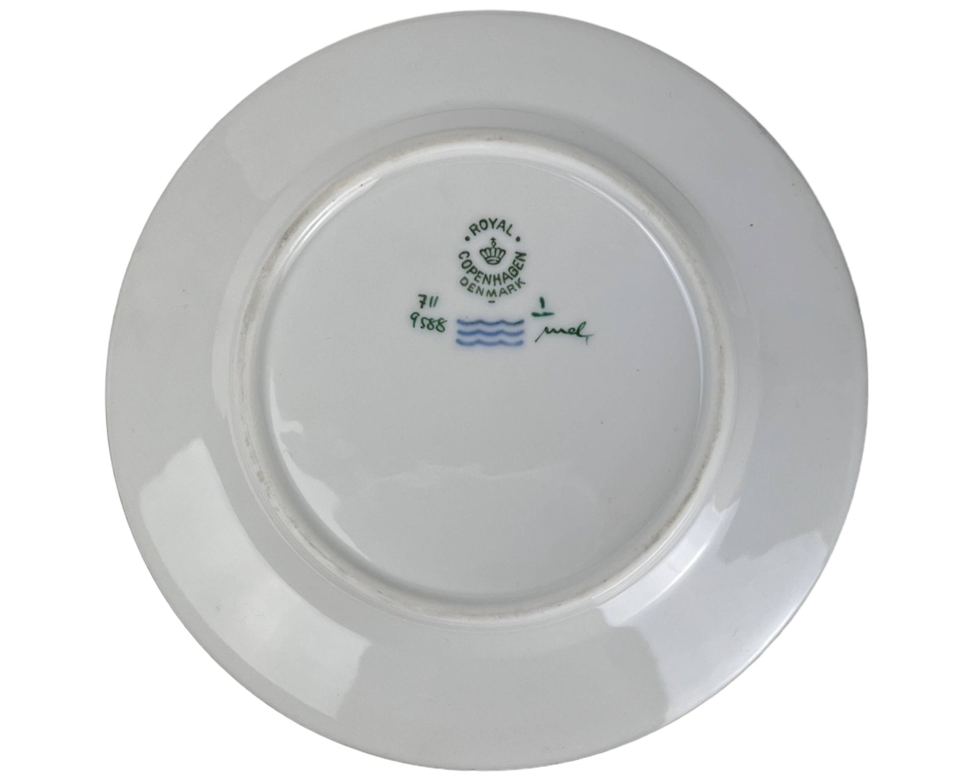 Vintage 1958 Royal Copenhagen Porcelain Brown Iris Bread & Butter Plate 6 1/4 - Poppy's Vintage Clothing