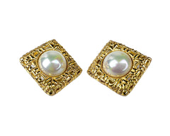 Vintage Nina Ricci Pearl Earrings Clip-on Gold Plated - Poppy's Vintage Clothing