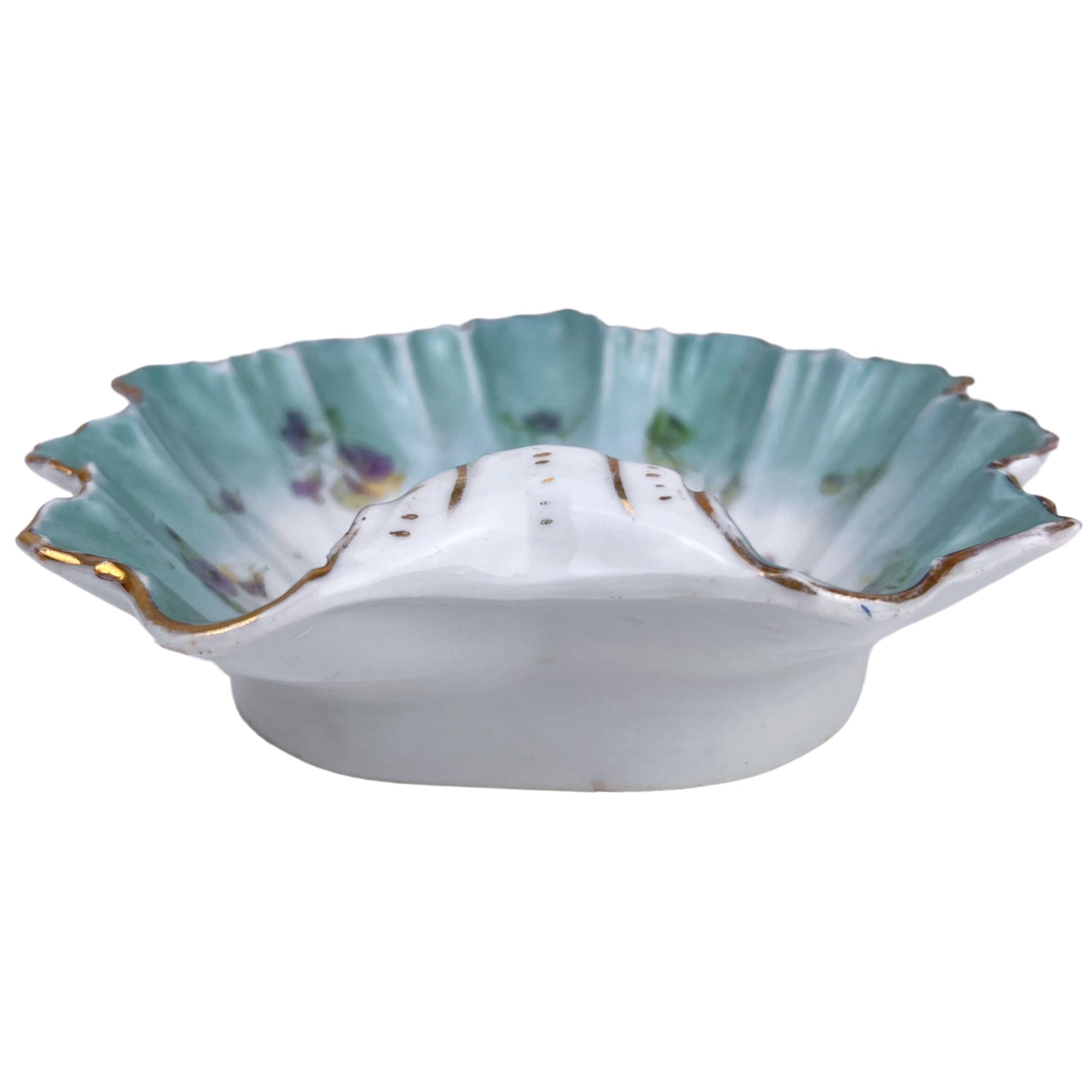Antique Porcelain Shell Dish Victoria Carlsbad Austria 1891 - 1918 - Poppy's Vintage Clothing