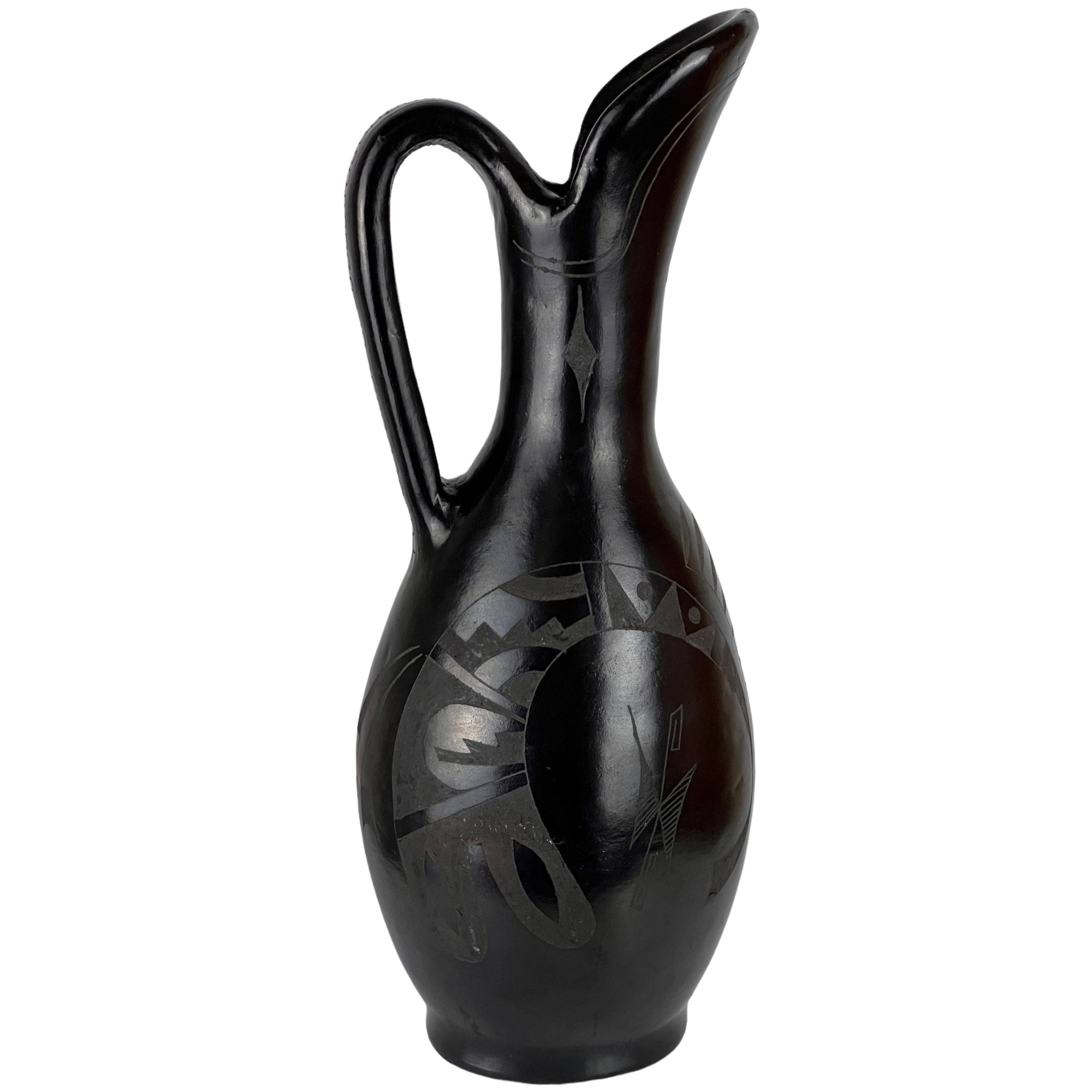 Vintage 1980s Barro Negro Esgrafiado Pottery Ewer Pitcher Rigoberto Mateos Ortega Mexico 13 3/8 - Poppy's Vintage Clothing
