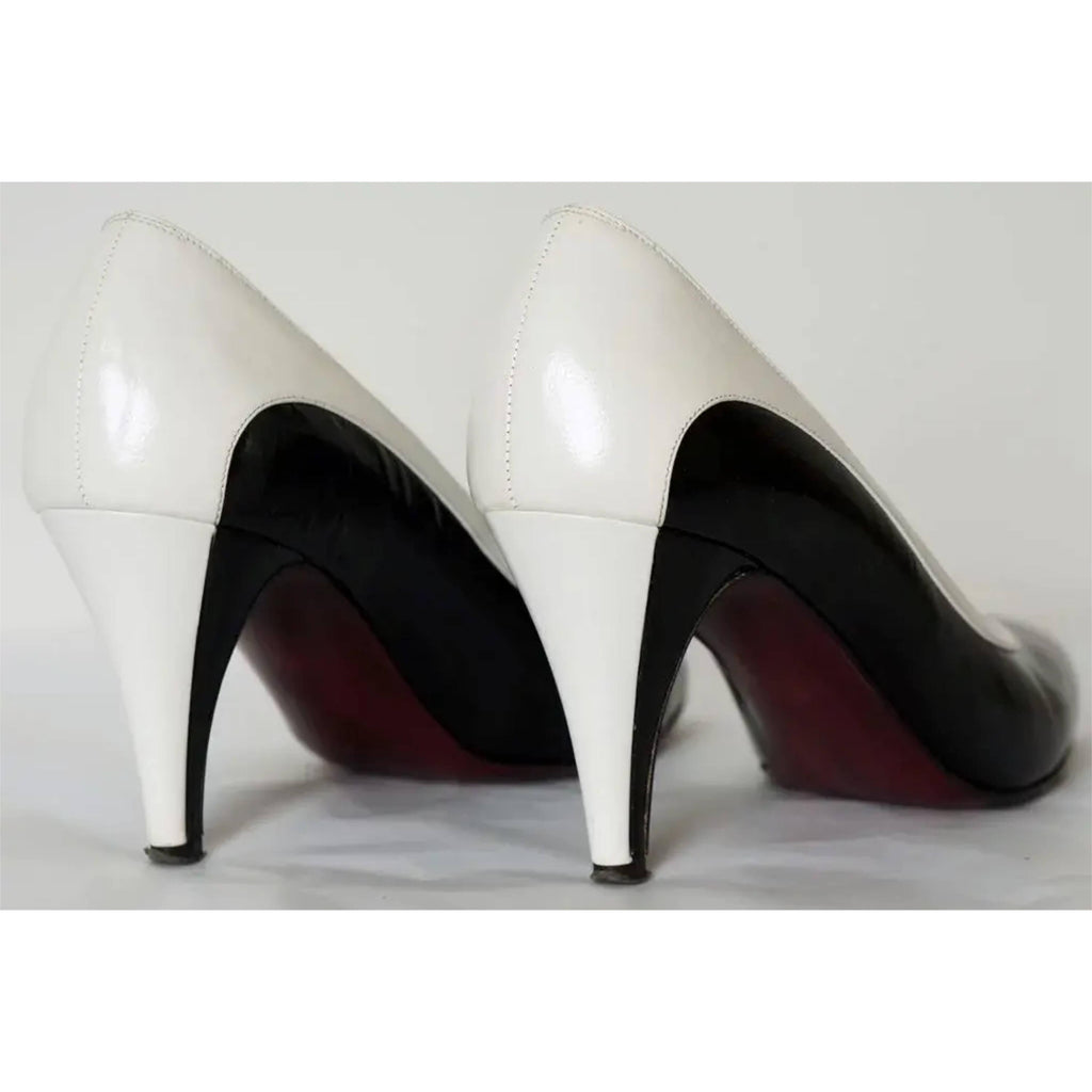 Vintage 1980s Bruno Magli Shoes Black & White Pumps Size 7AA - Poppy's Vintage Clothing
